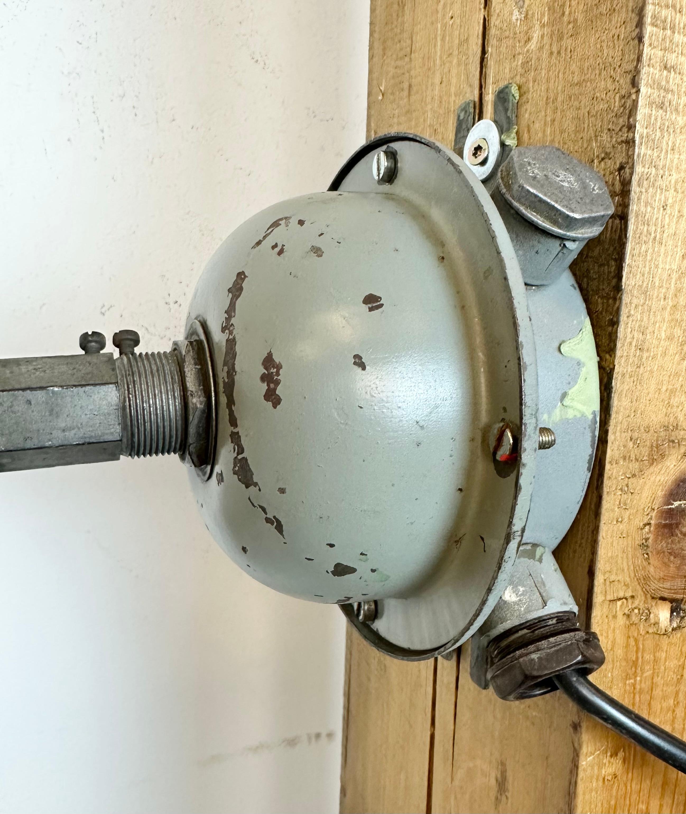 Industrial Factory Wall Light with Enamel Shade, 1960s In Good Condition For Sale In Kojetice, CZ