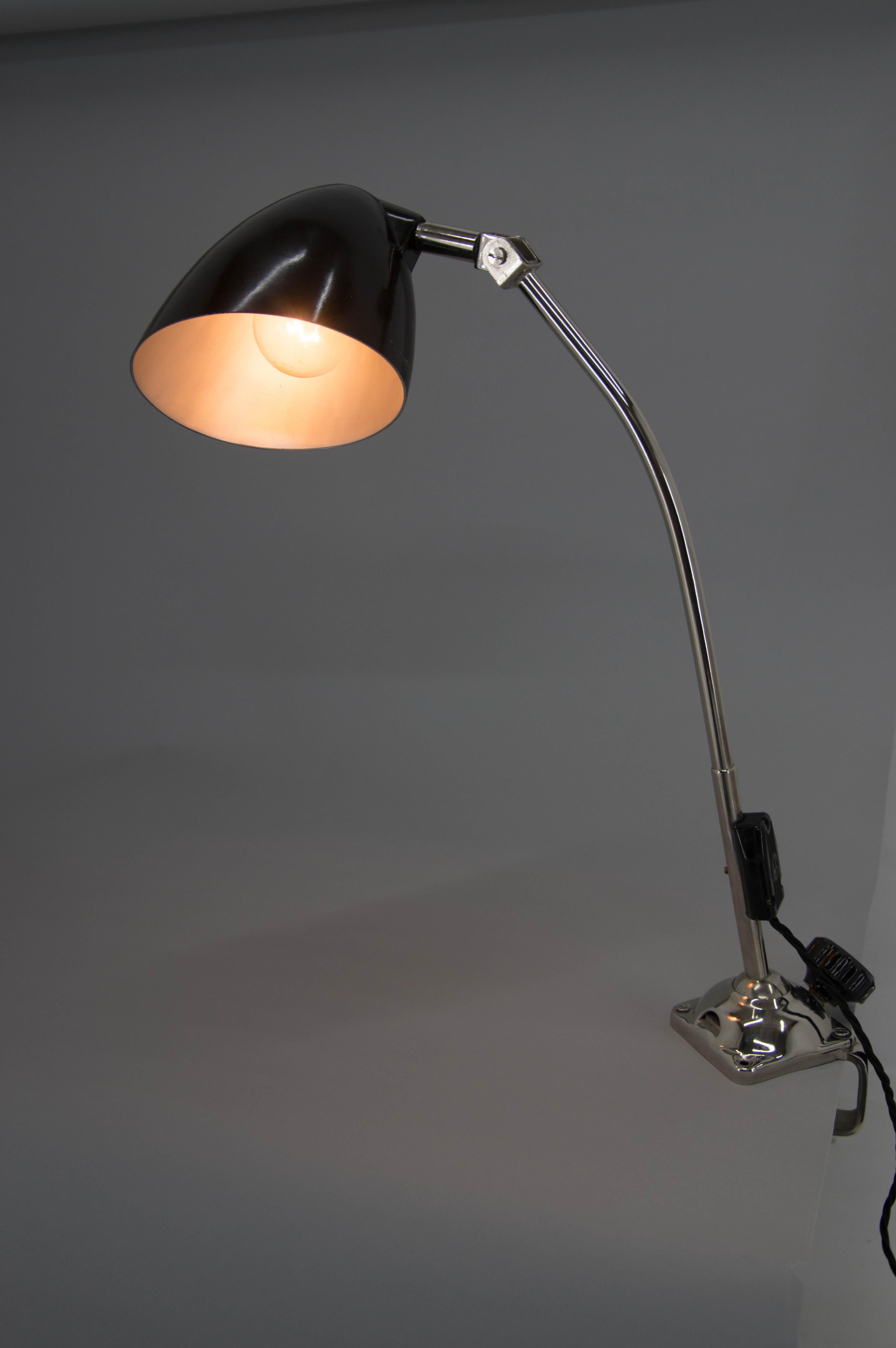 Industrial Flexible Table Lamp, 1930s For Sale 4