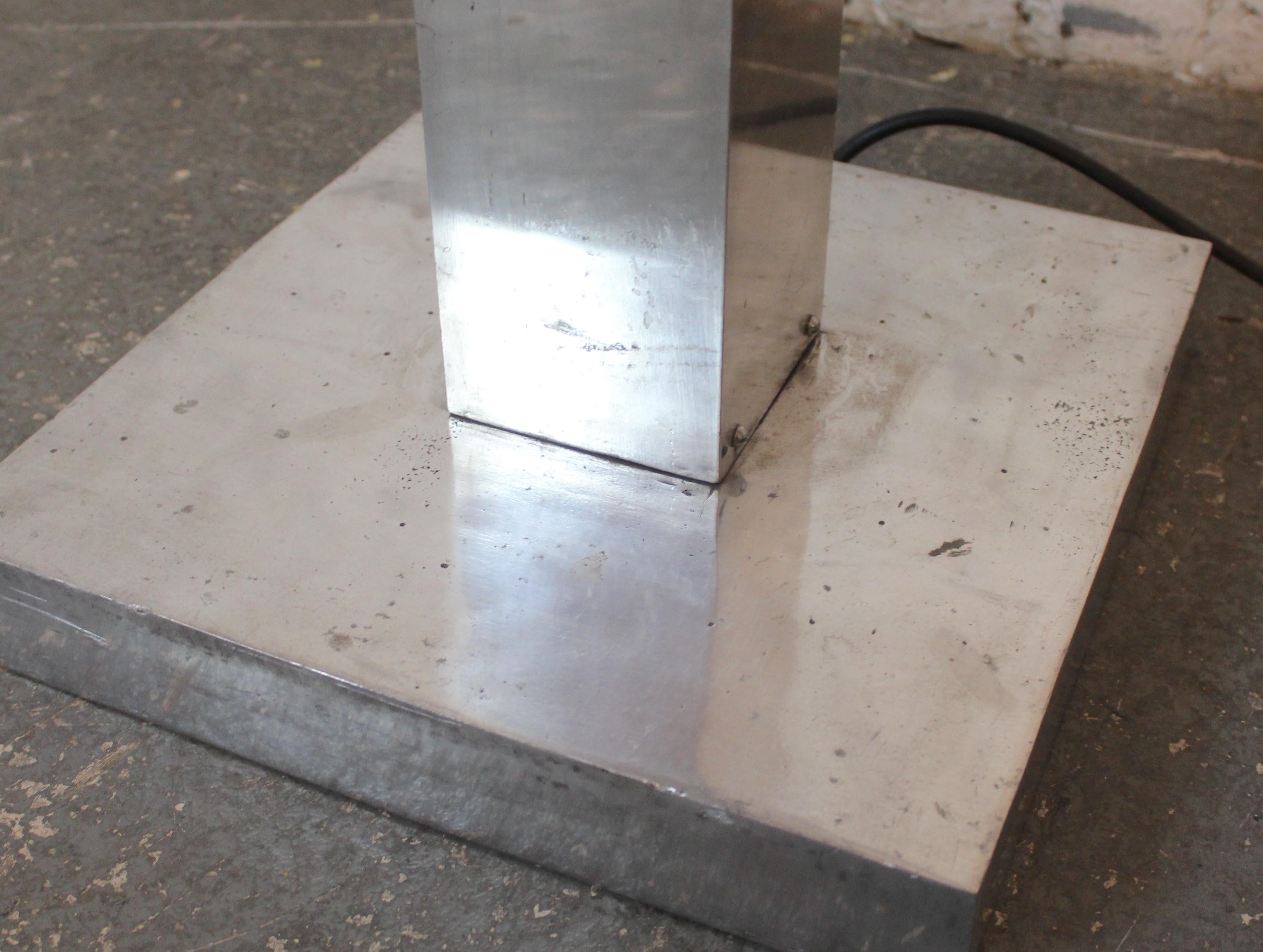 Lámpara de pie industrial en venta 2