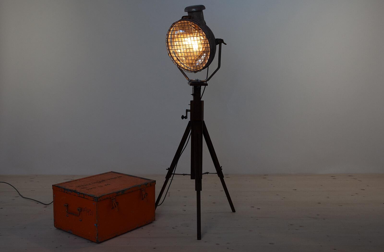 Industrial Floor Lamp from Tilley, Wooden Tripod Base For Sale 12