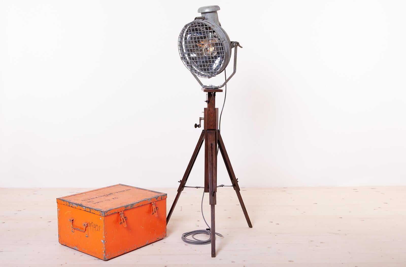 Industrial Floor Lamp from Tilley, Wooden Tripod Base For Sale 3