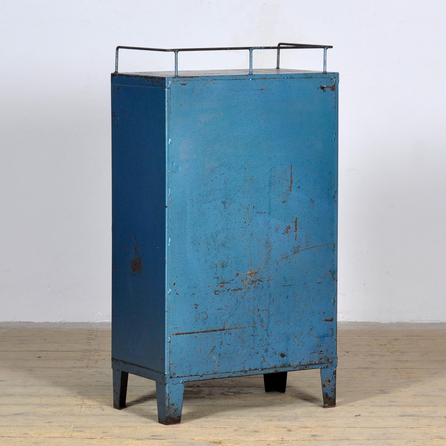 Industrial four-drawer cabinet from the 1970s For Sale 8