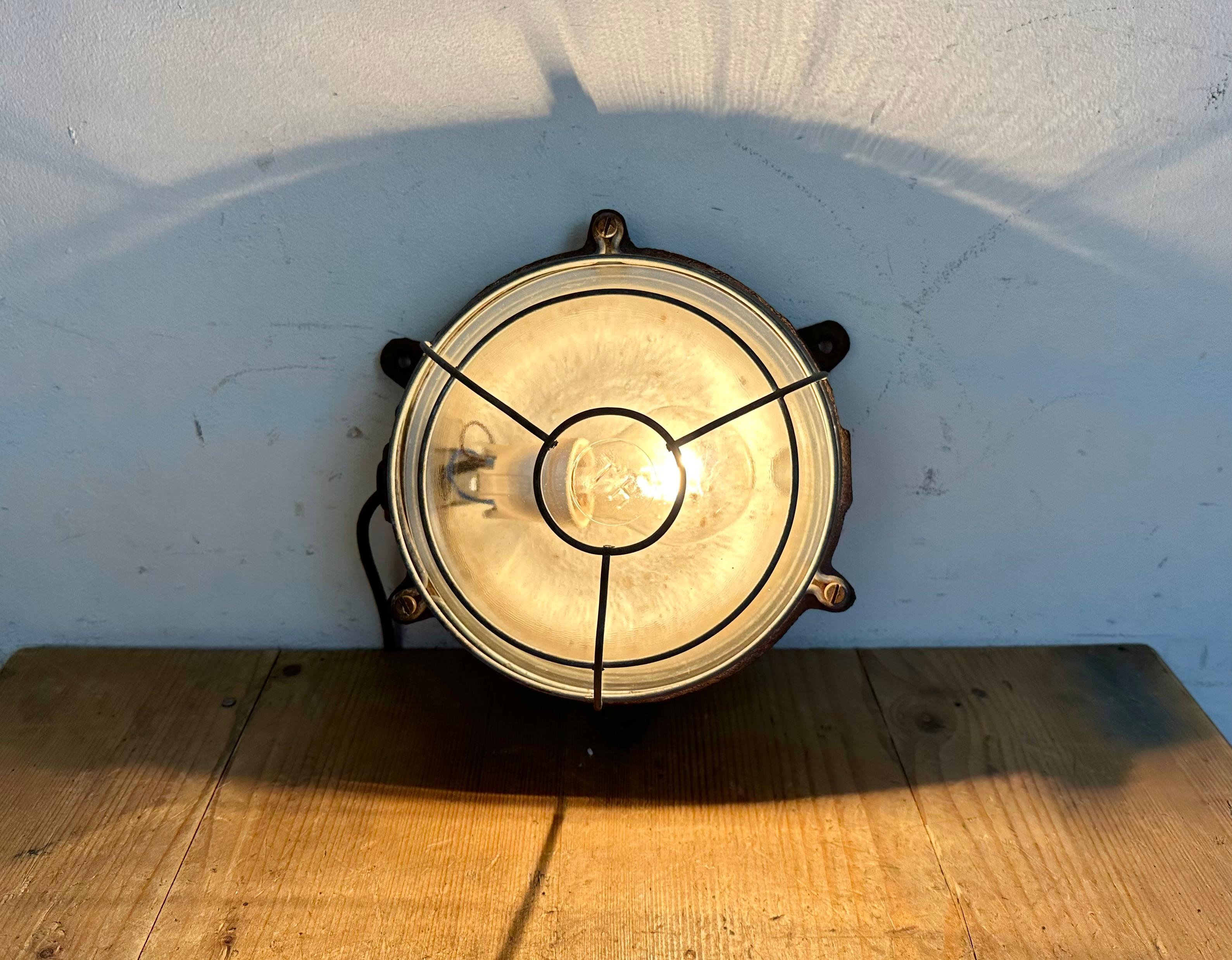 Industrial French Cast Iron Wall or Ceiling Light, 1950s For Sale 7