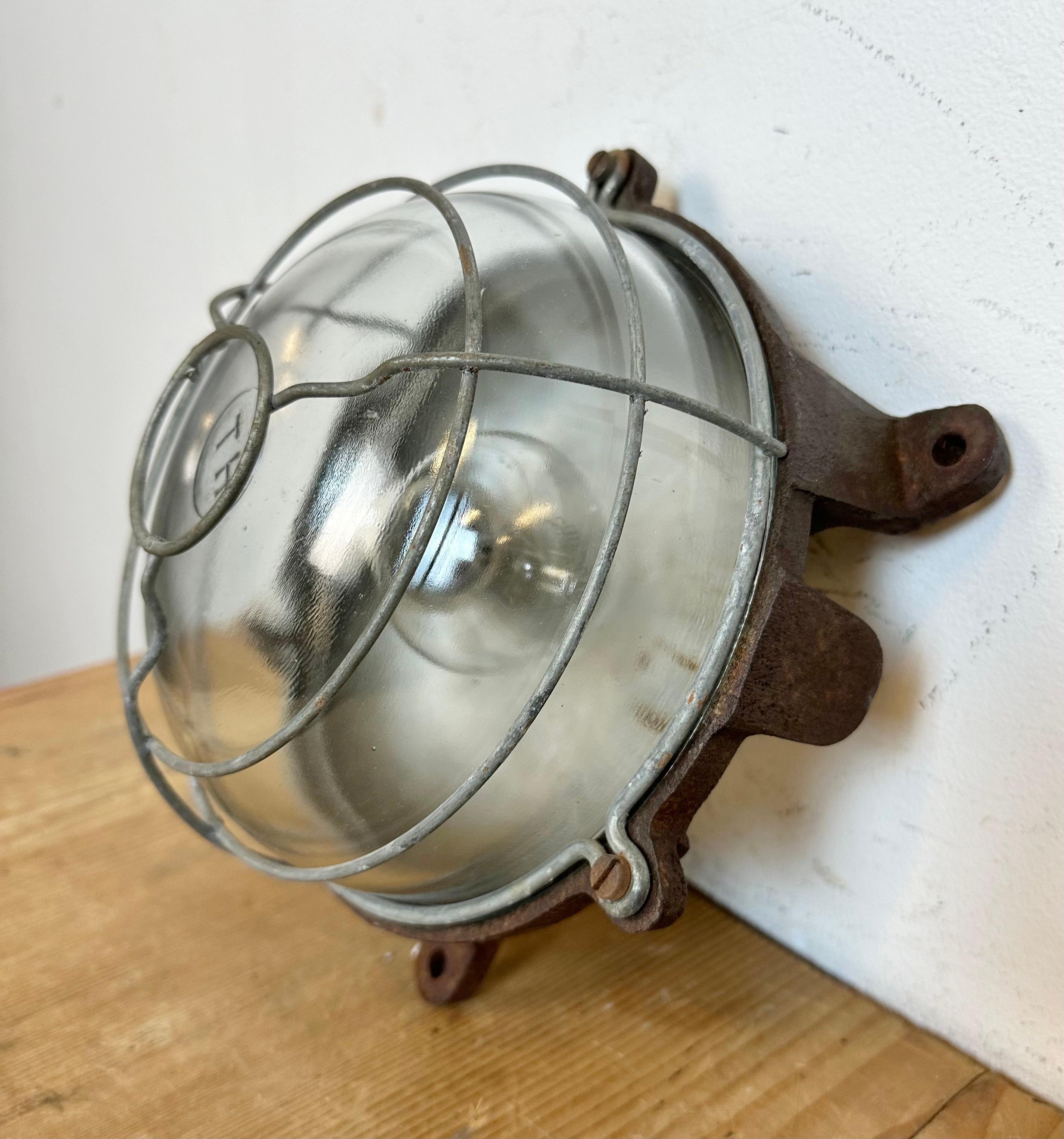 Industrial French Cast Iron Wall or Ceiling Light, 1950s In Good Condition For Sale In Kojetice, CZ