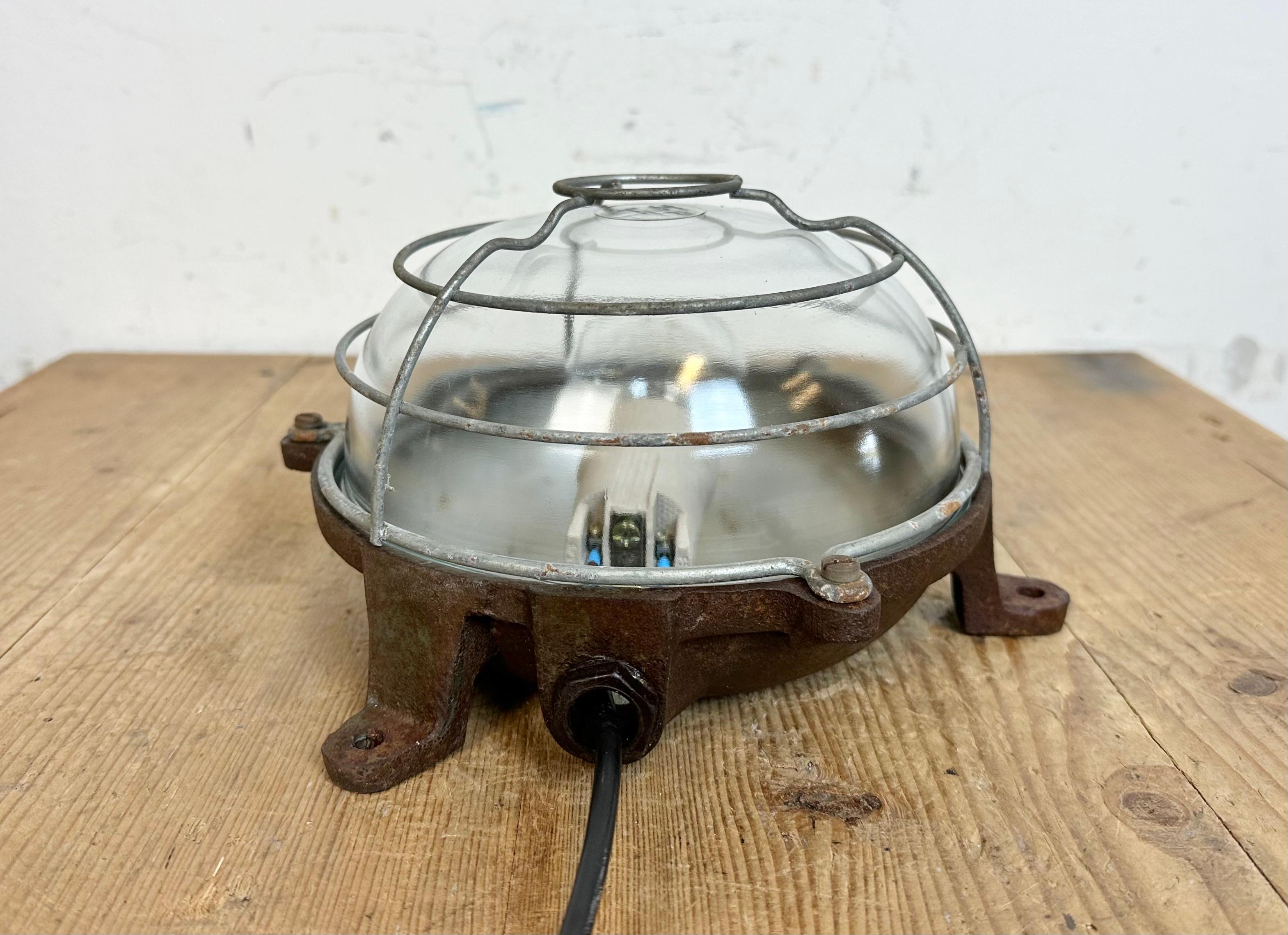 Industrial French Cast Iron Wall or Ceiling Light, 1950s For Sale 1