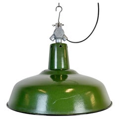 Industrielle französische grüne Emaille-Fabrik-Pendelleuchte, 1960er Jahre
