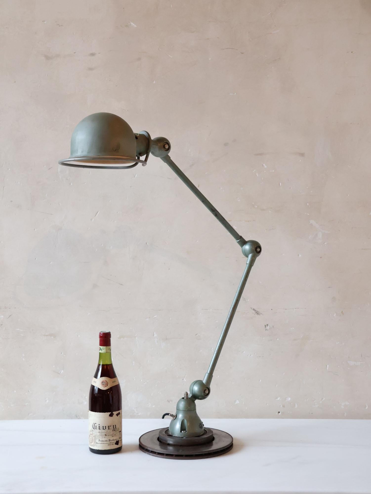 Industrial French Vintage Jielde Table Lamp in Green Patina (2 available) For Sale 10