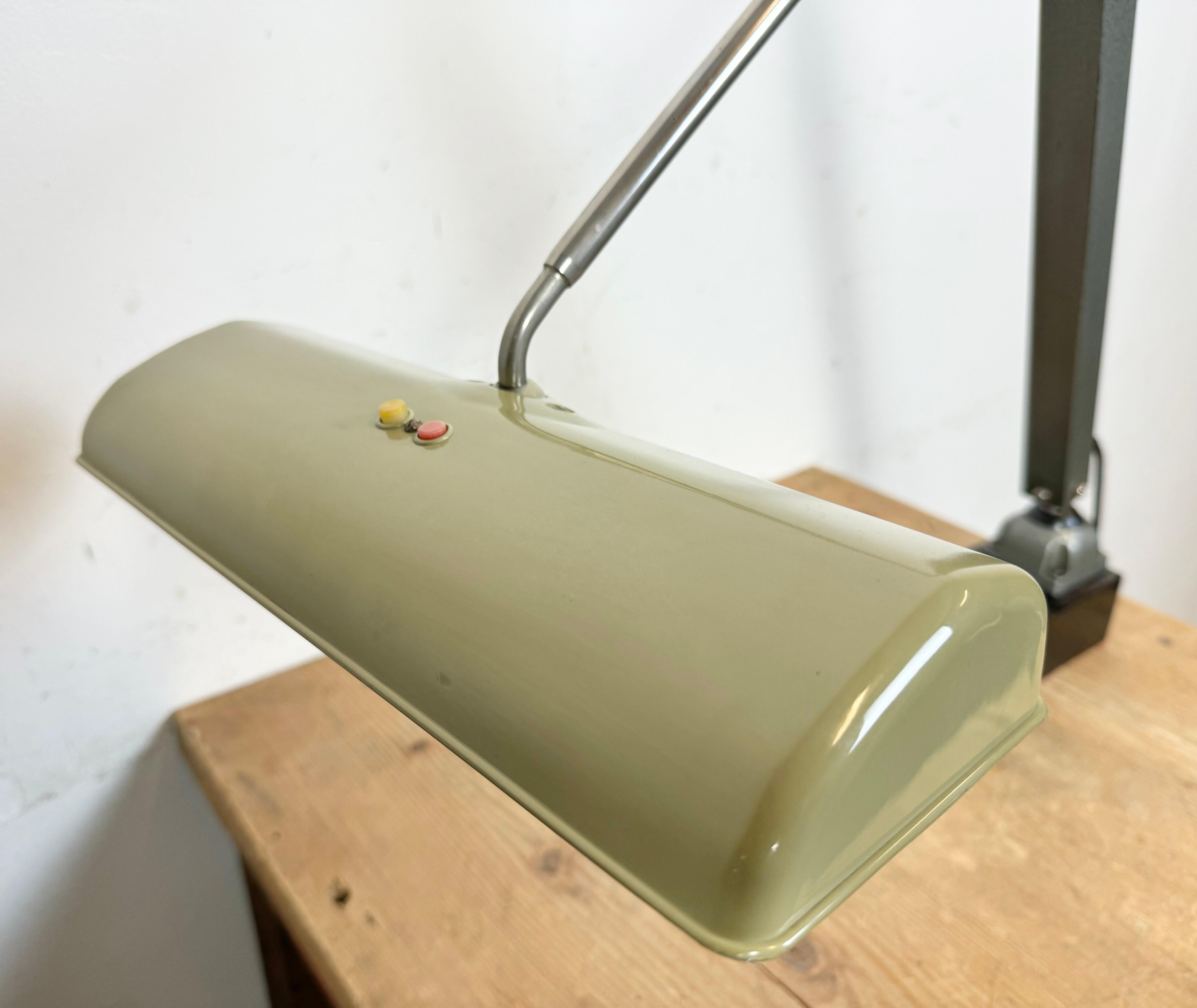 Industrial German Adjustable Flourescent Table Lamp Elwalux, 1960s For Sale 6