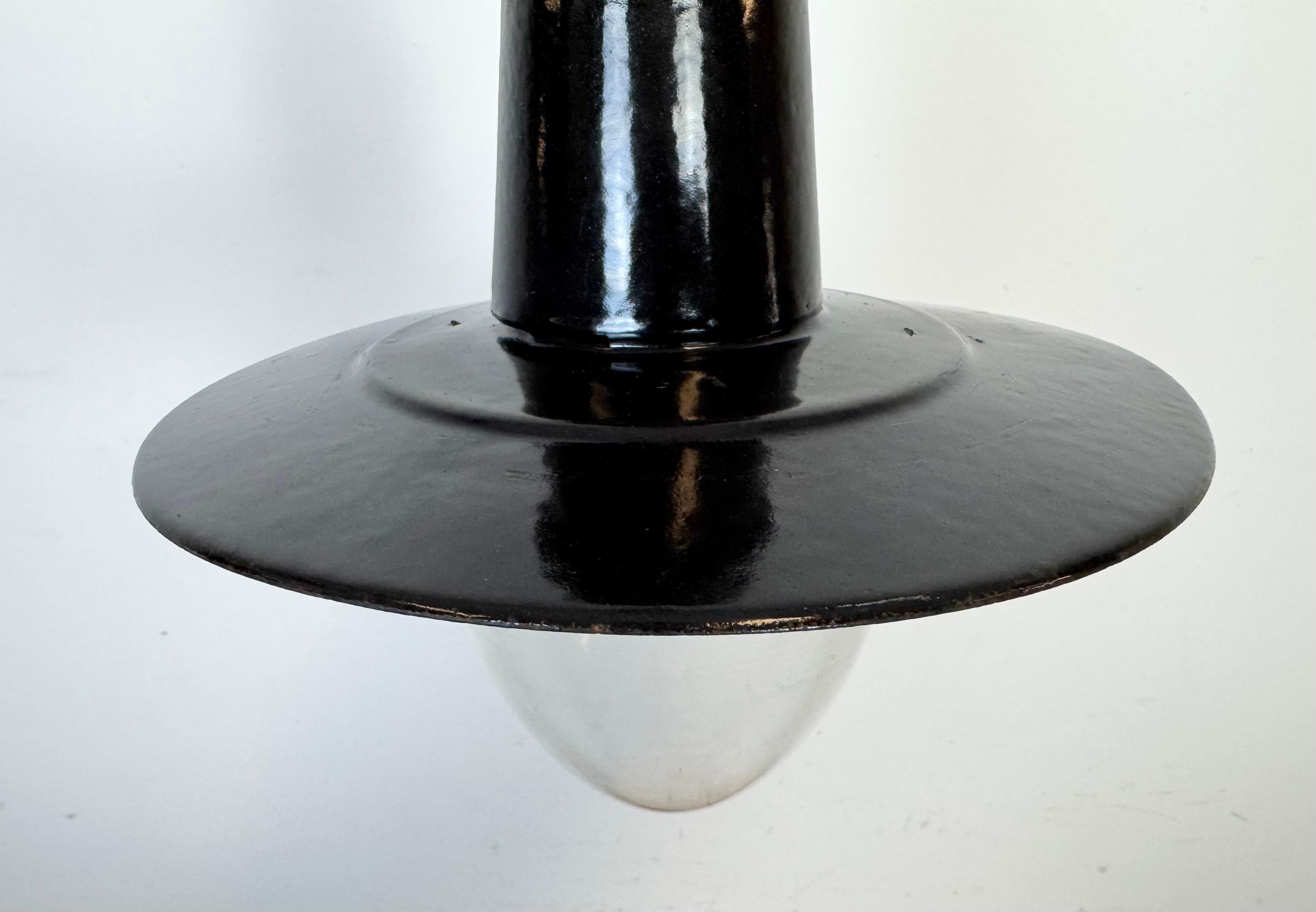 Industrial German Black Enamel Pendant Lamp with Glass Cover, 1930s For Sale 3