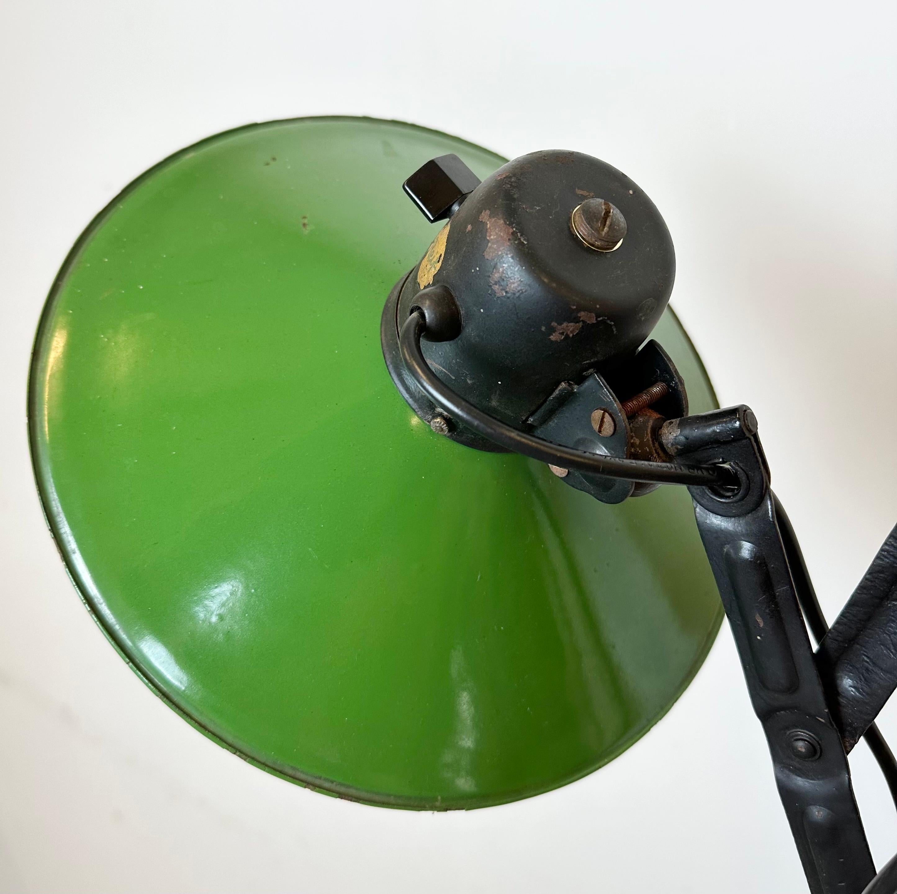 Industrial German Green Enamel Scissor Wall Lamp from Reif Dresden, 1930s 4