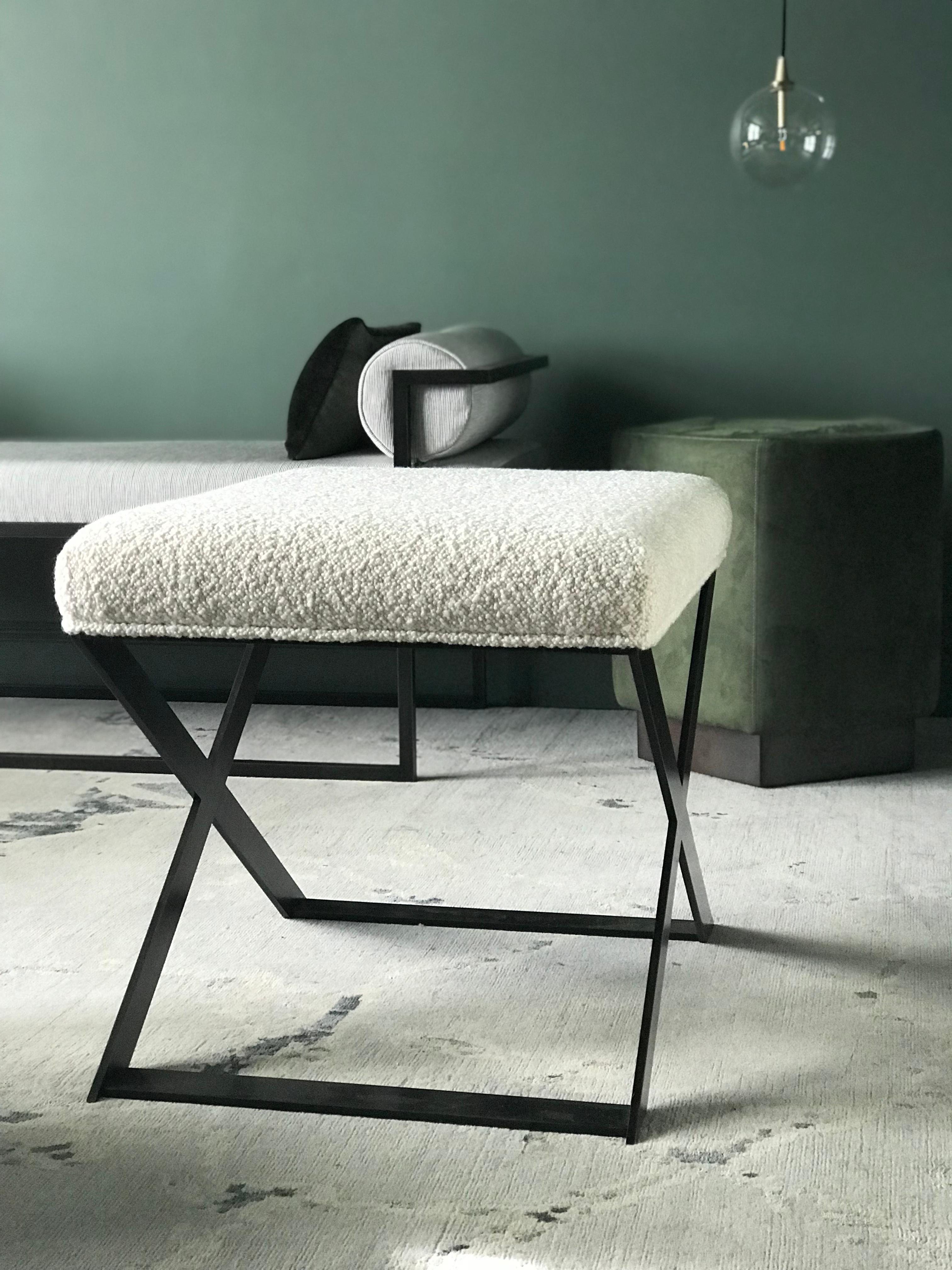 Its shape radiates dominance while its aesthetic harmonises with Casa Botelho’s signature style, Masculine Glamour. The X-leg stool will complement a variety of spaces from the bedroom to the living room, with its distinctive combination of hard and