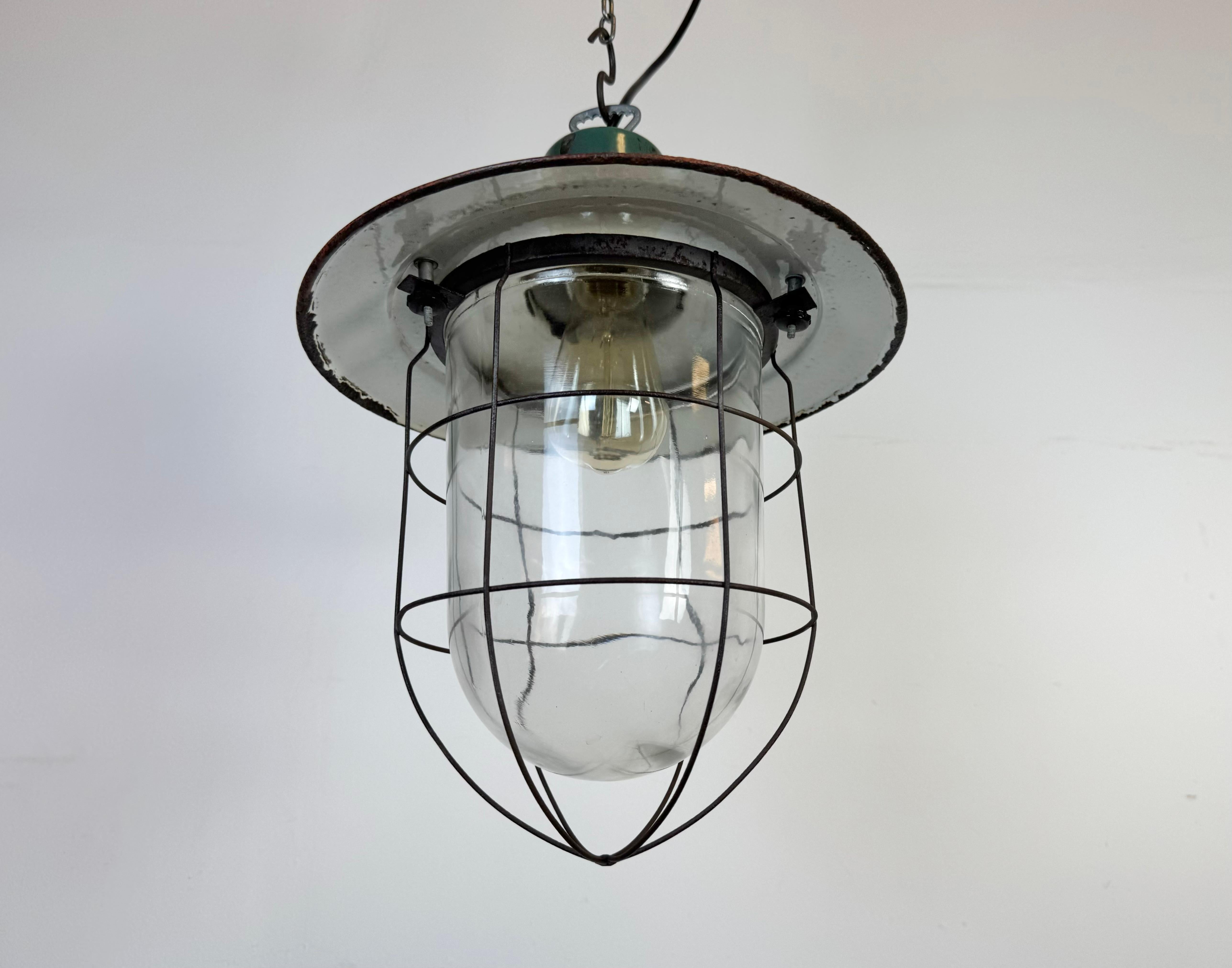 Industrial Green Enamel Cage Pendant Light, 1960s For Sale 6