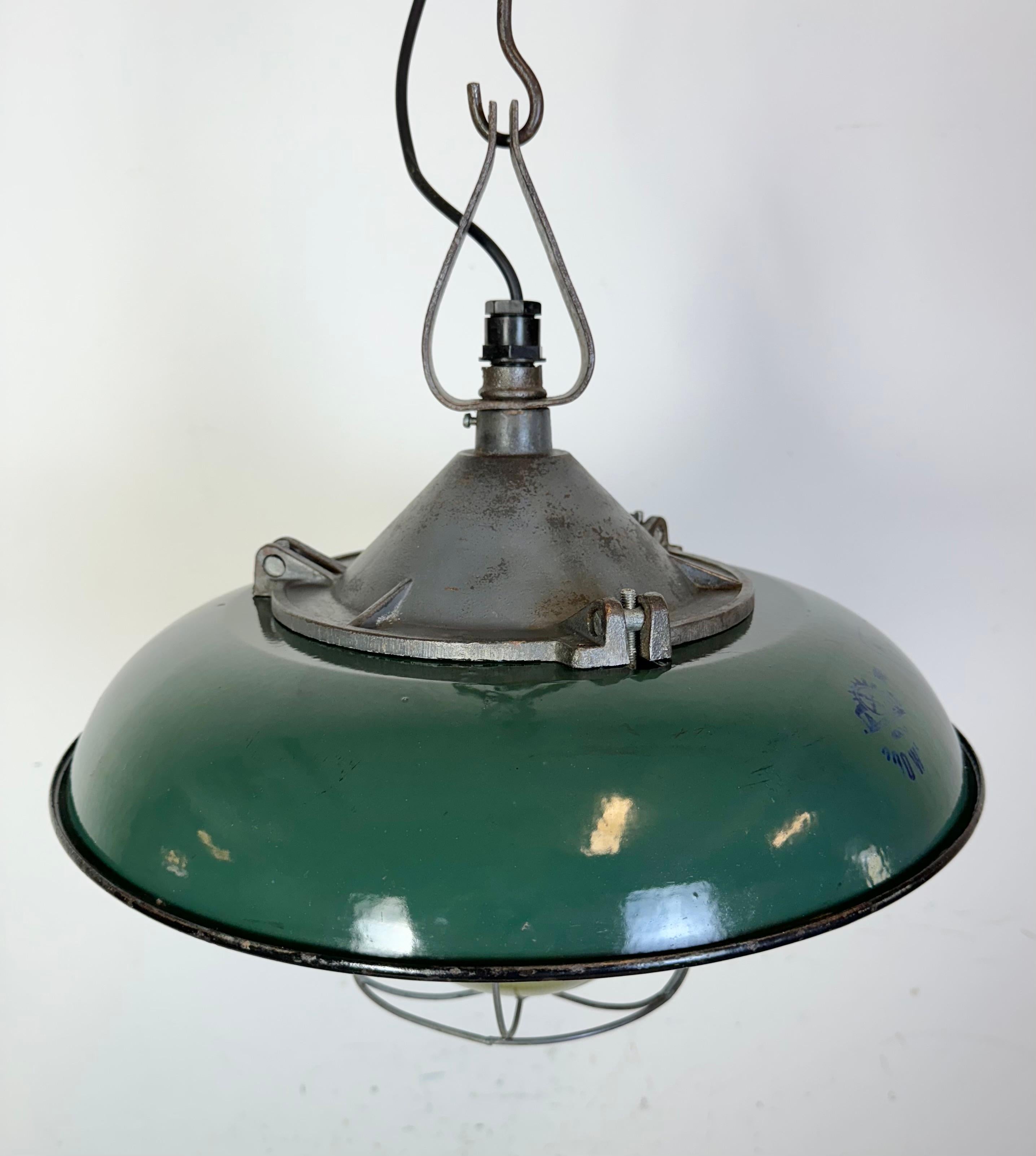 Industrial Green Enamel Factory Cage Pendant Lamp in Cast Iron, 1960s For Sale 2