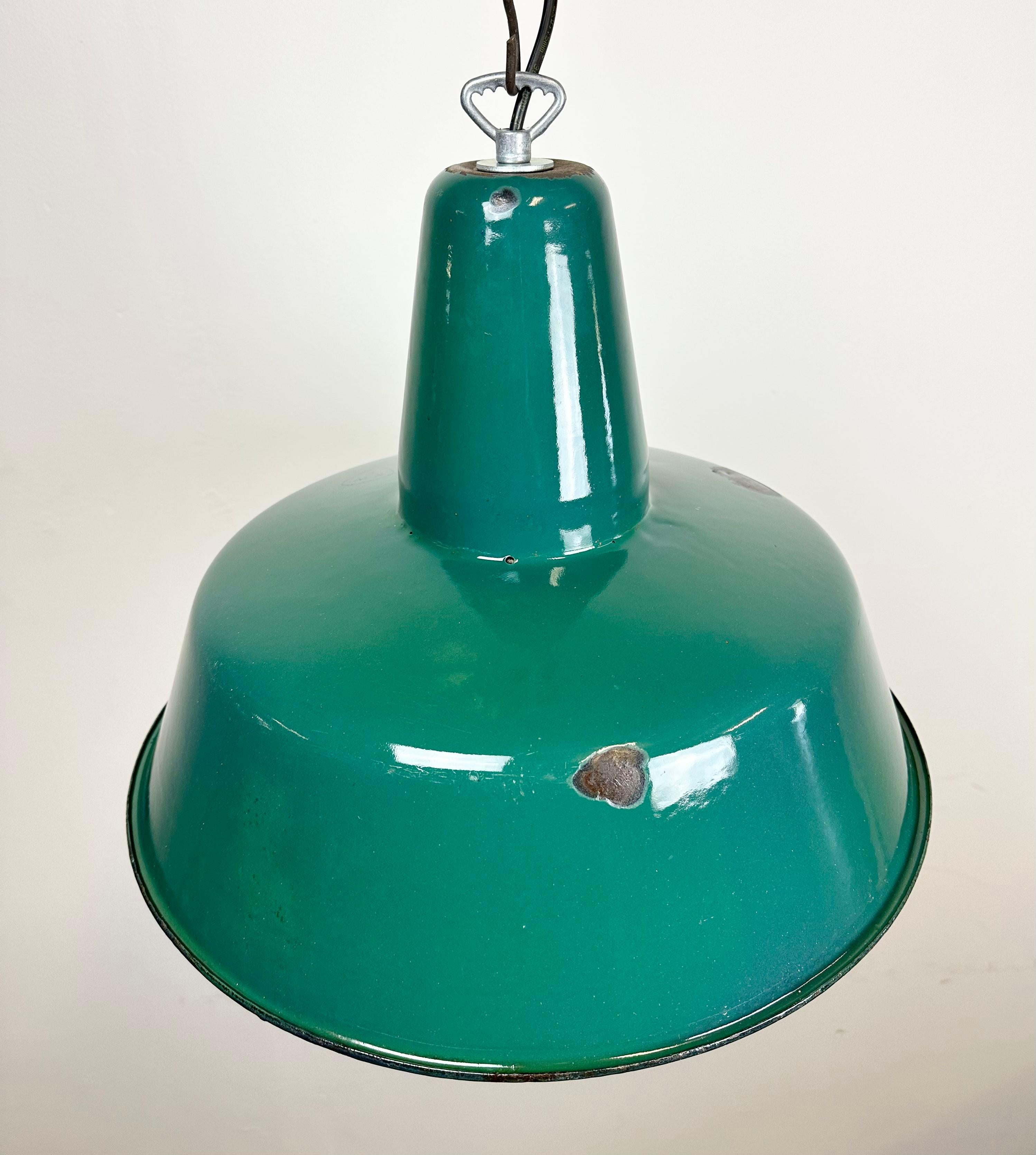 Industrial Green Enamel Factory Lamp, 1960s For Sale 3