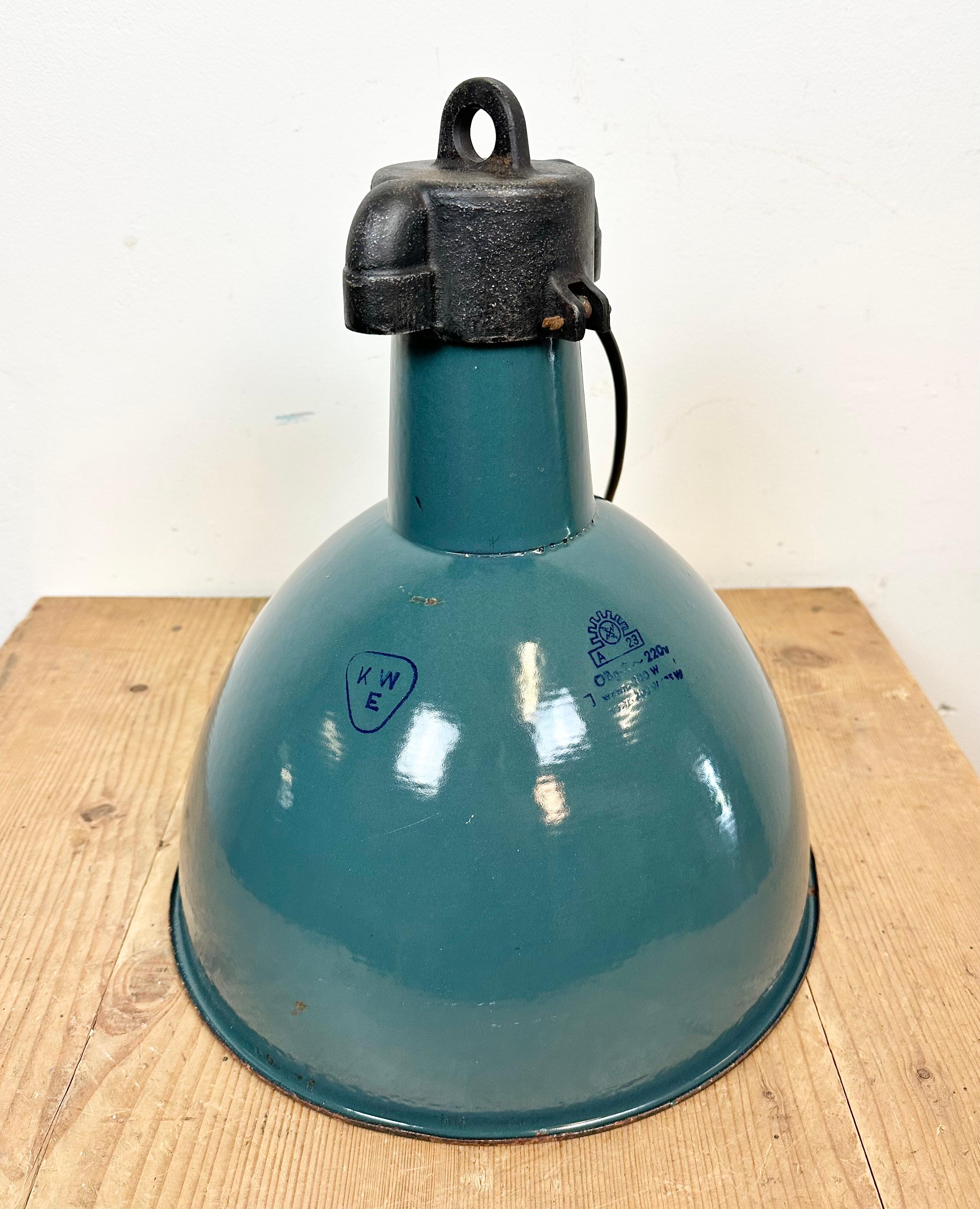 Industrial Green Enamel Factory Lamp with Cast Iron Top, 1960s 5