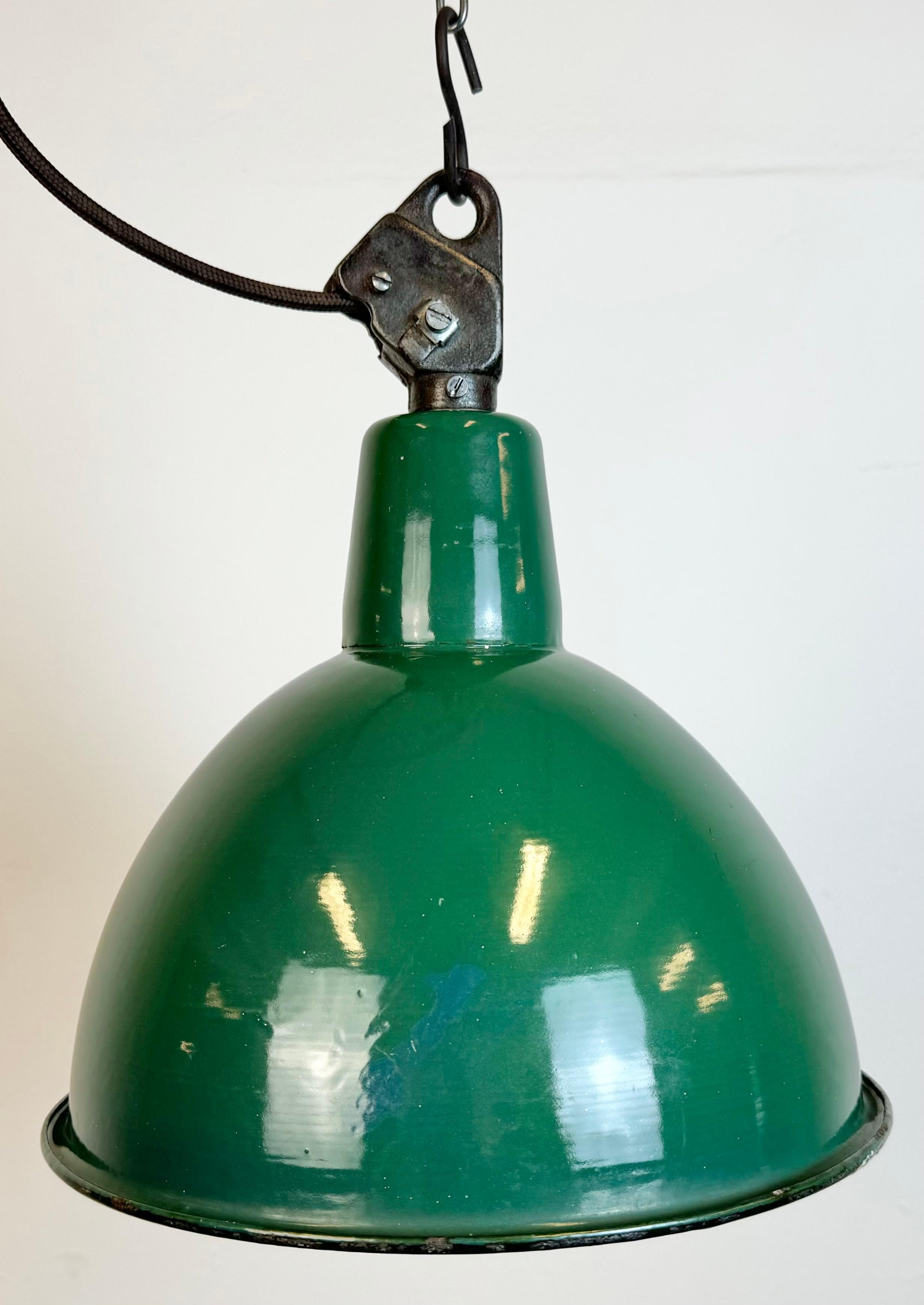 Polish Industrial Green Enamel Factory Lamp with Cast Iron Top, 1960s For Sale