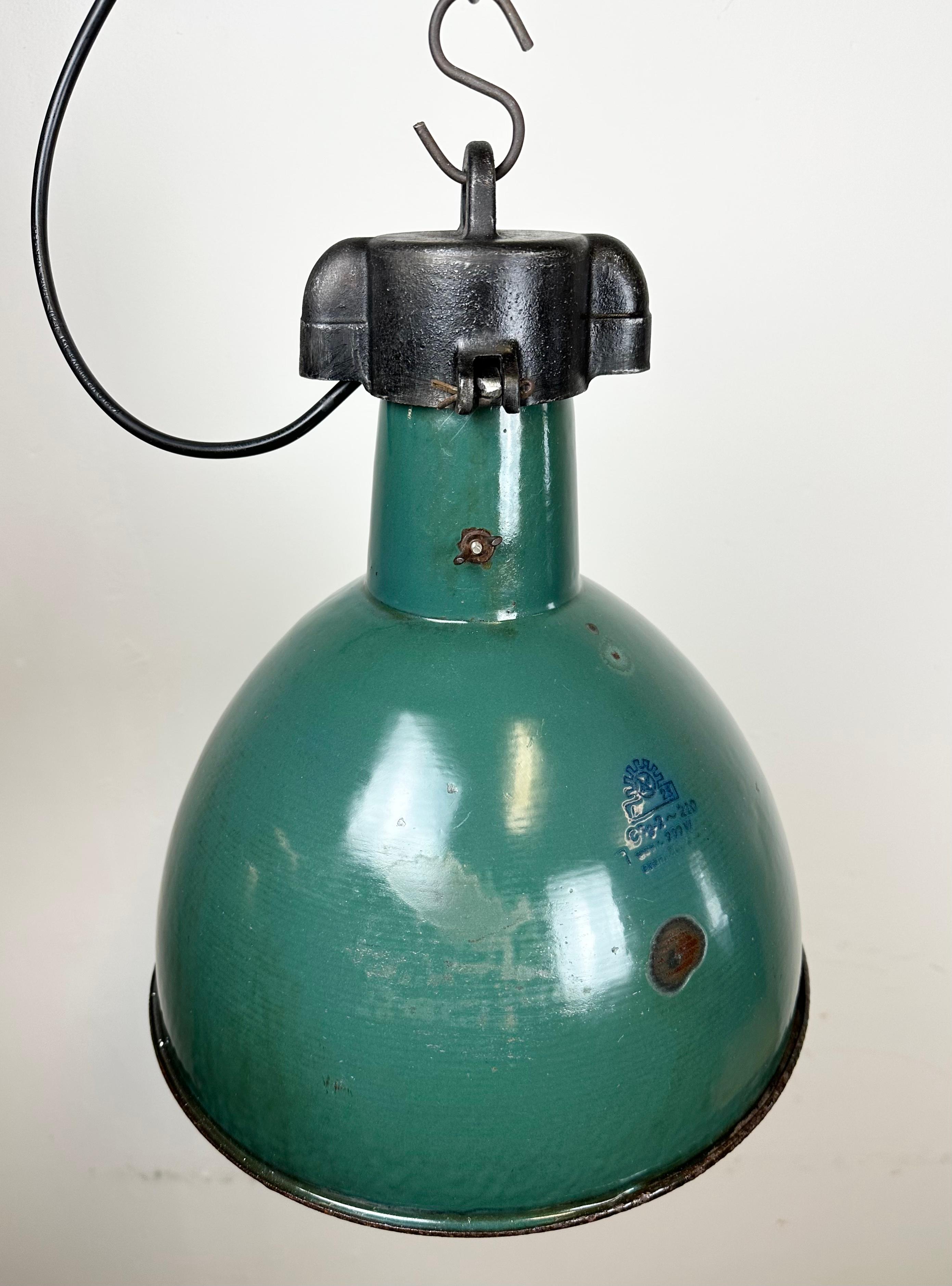 Industrial Green Enamel Factory Lamp with Cast Iron Top, 1960s 1