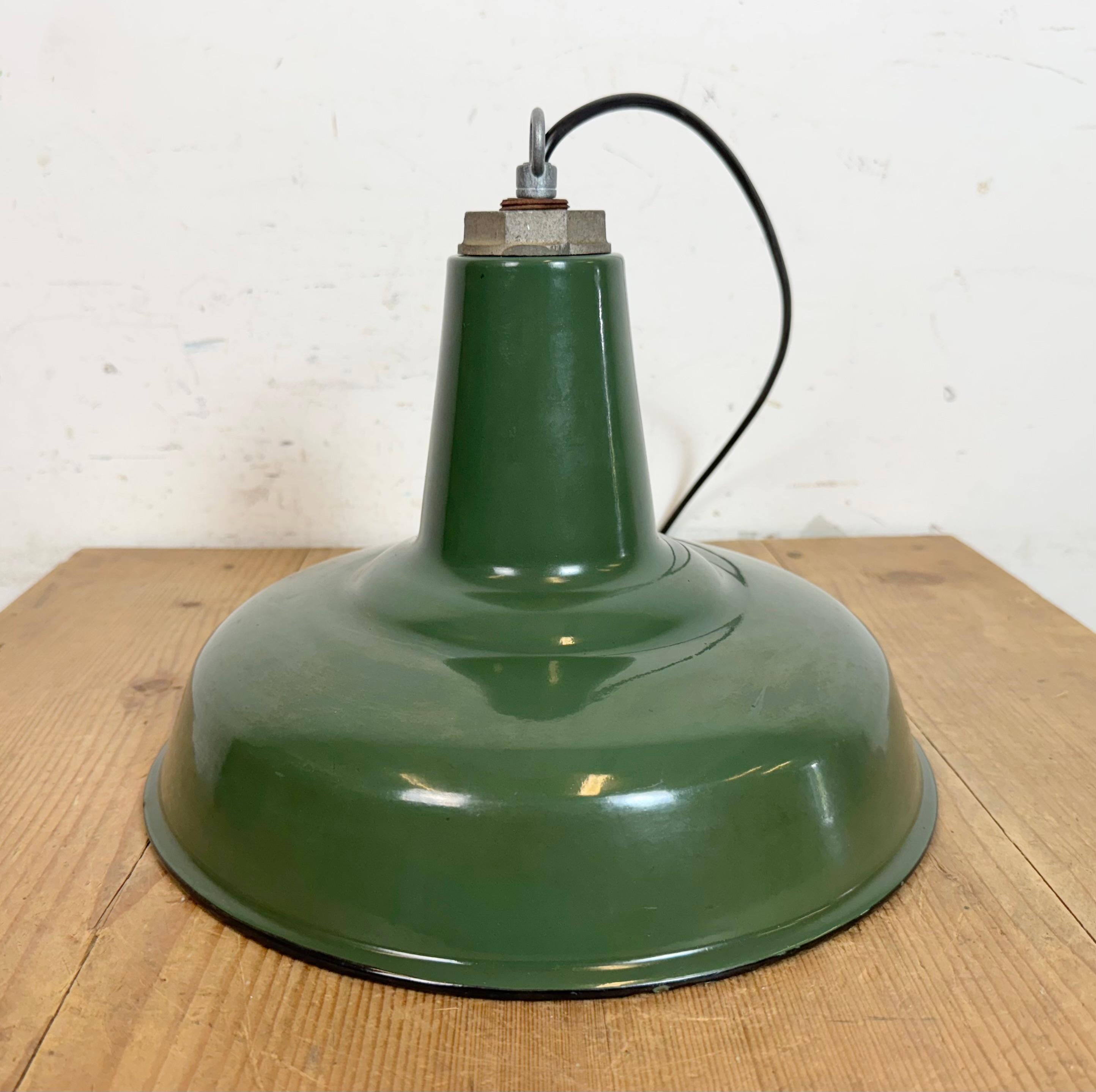 Industrial Green Enamel Factory Pendant Lamp, 1960s For Sale 6