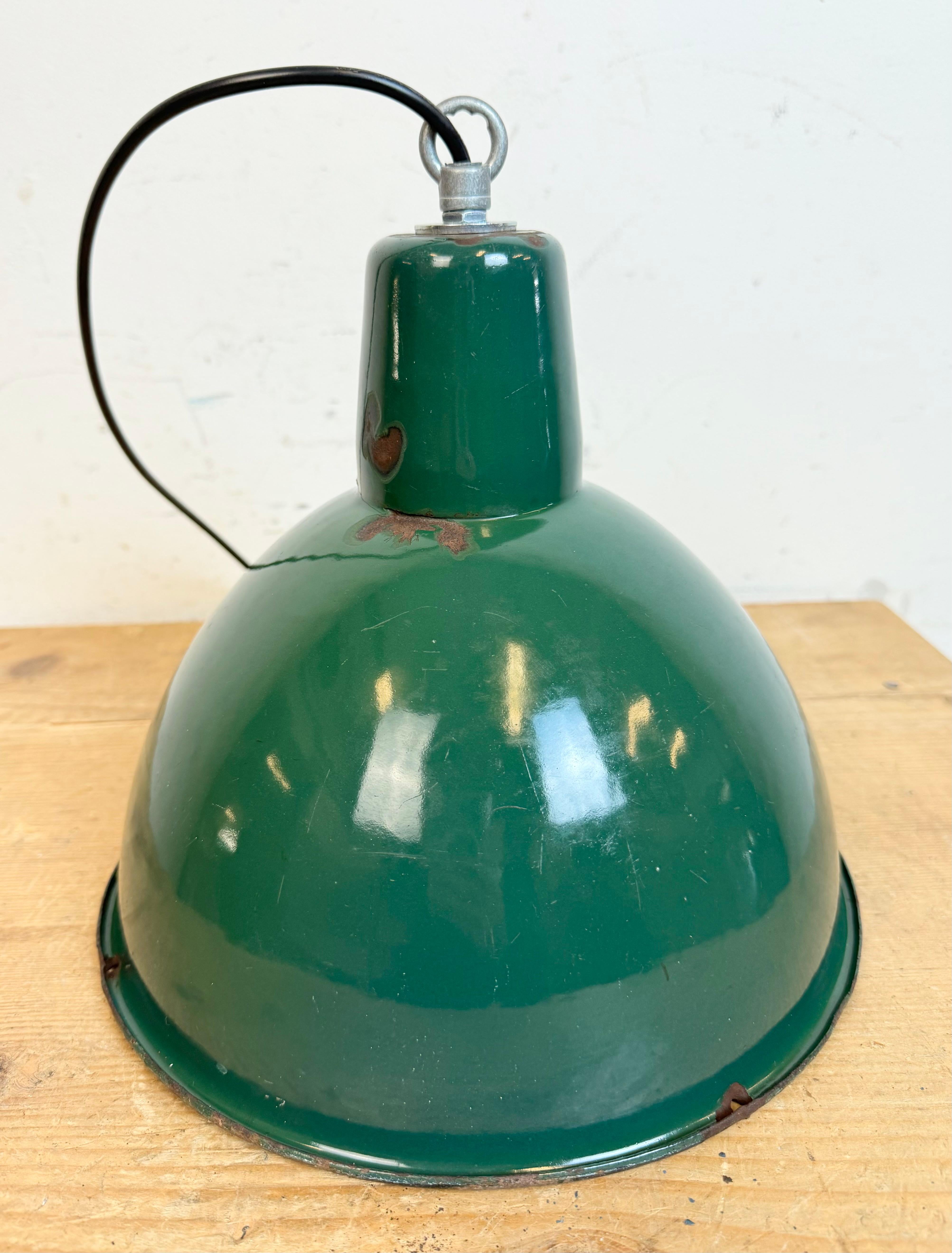 Industrial Green Enamel Factory Pendant Lamp, 1960s For Sale 11