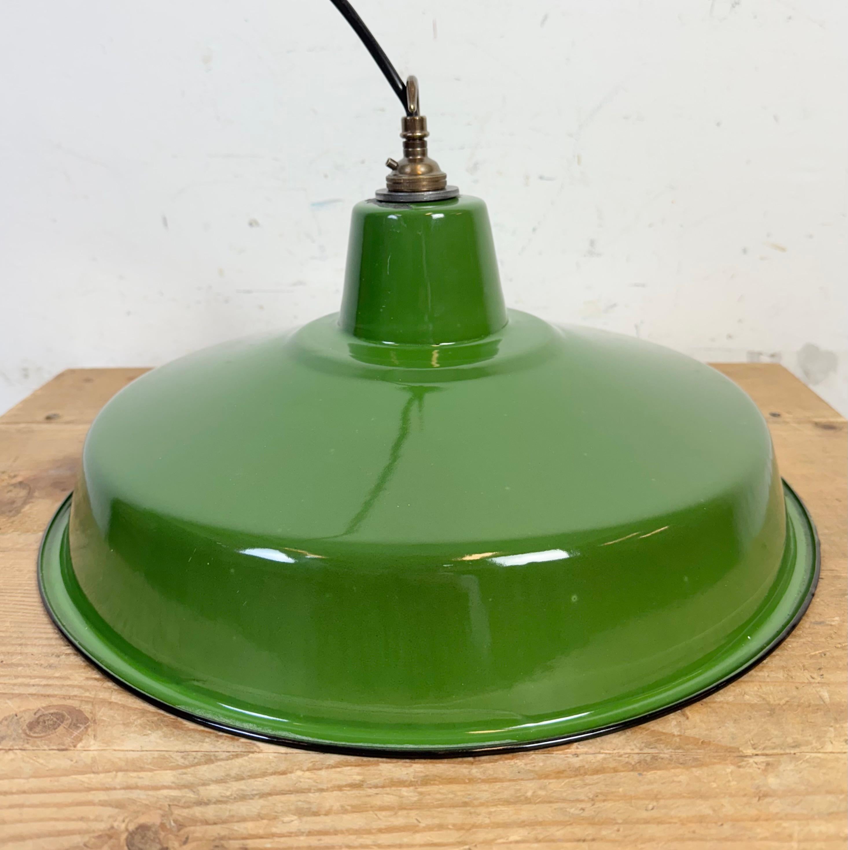 Lampada a sospensione industriale Greene & Greene Factory, anni '60 in vendita 9