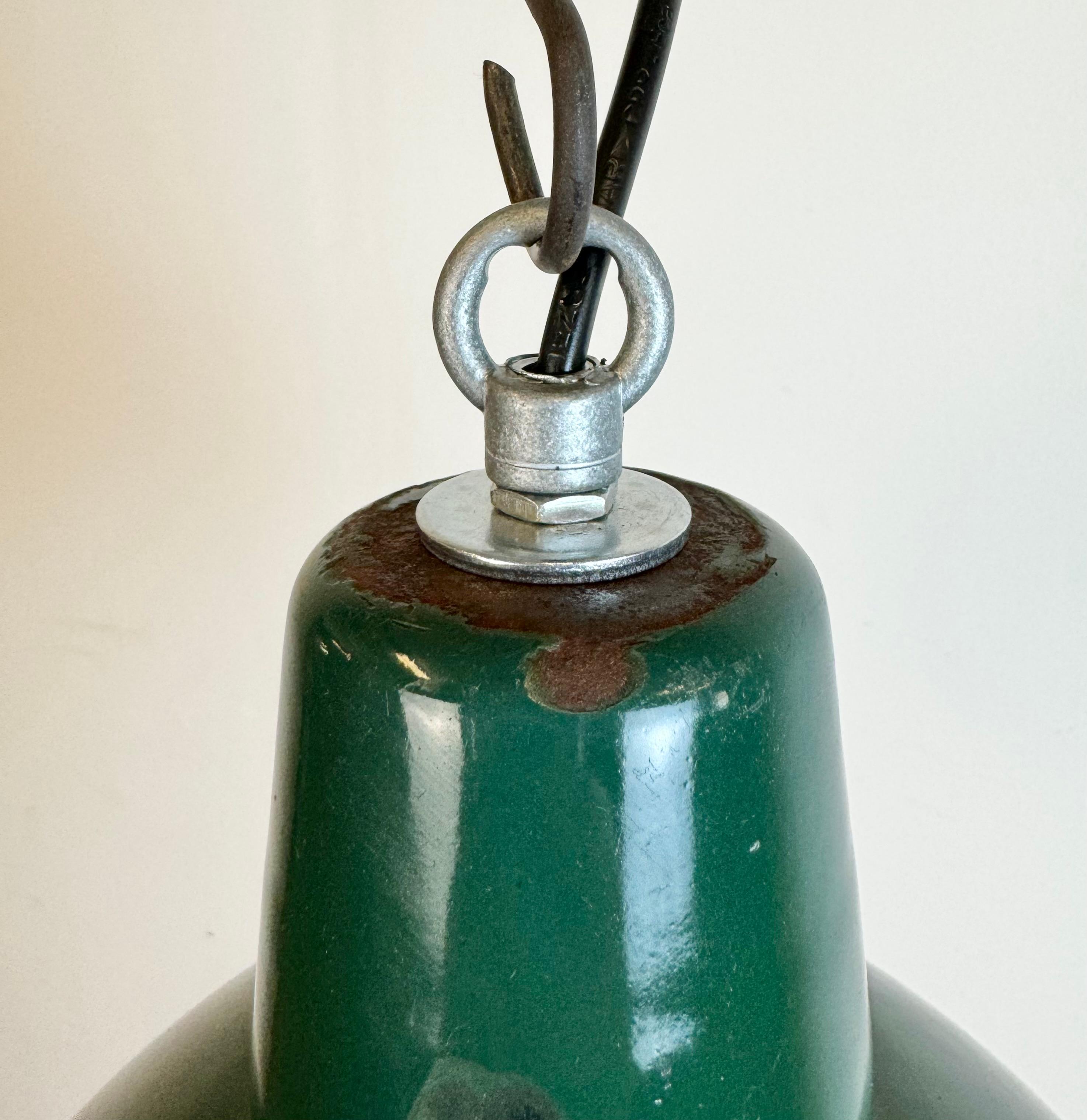 Industrial Green Enamel Factory Pendant Lamp, 1960s For Sale 1