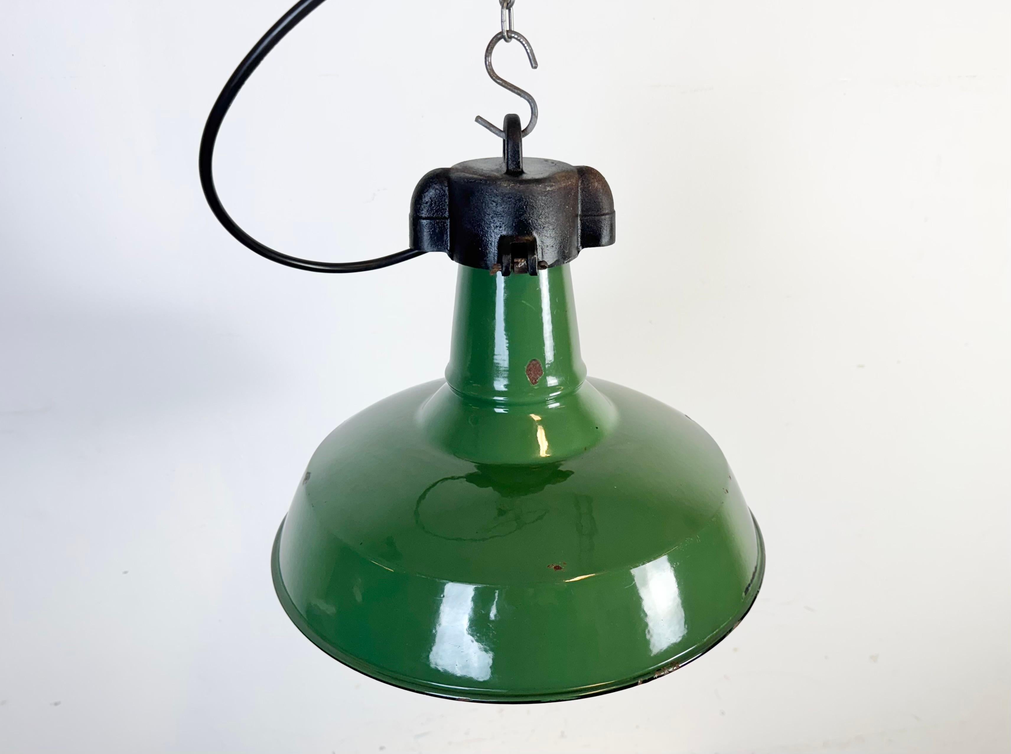 XX secolo Lampada a sospensione industriale Greene & Greene Factory, anni '60 in vendita