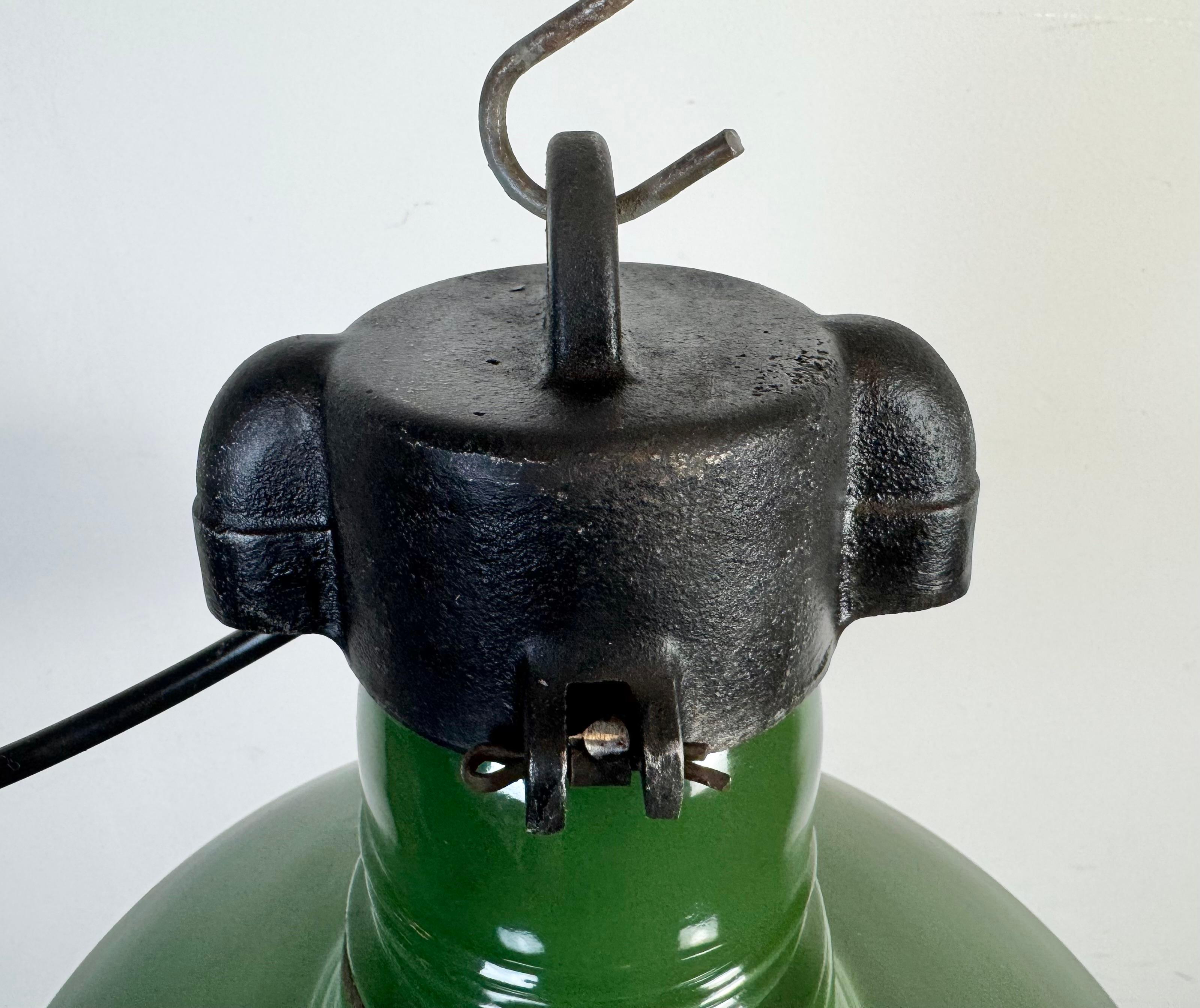 20th Century Industrial Green Enamel Factory Pendant Lamp, 1960s For Sale