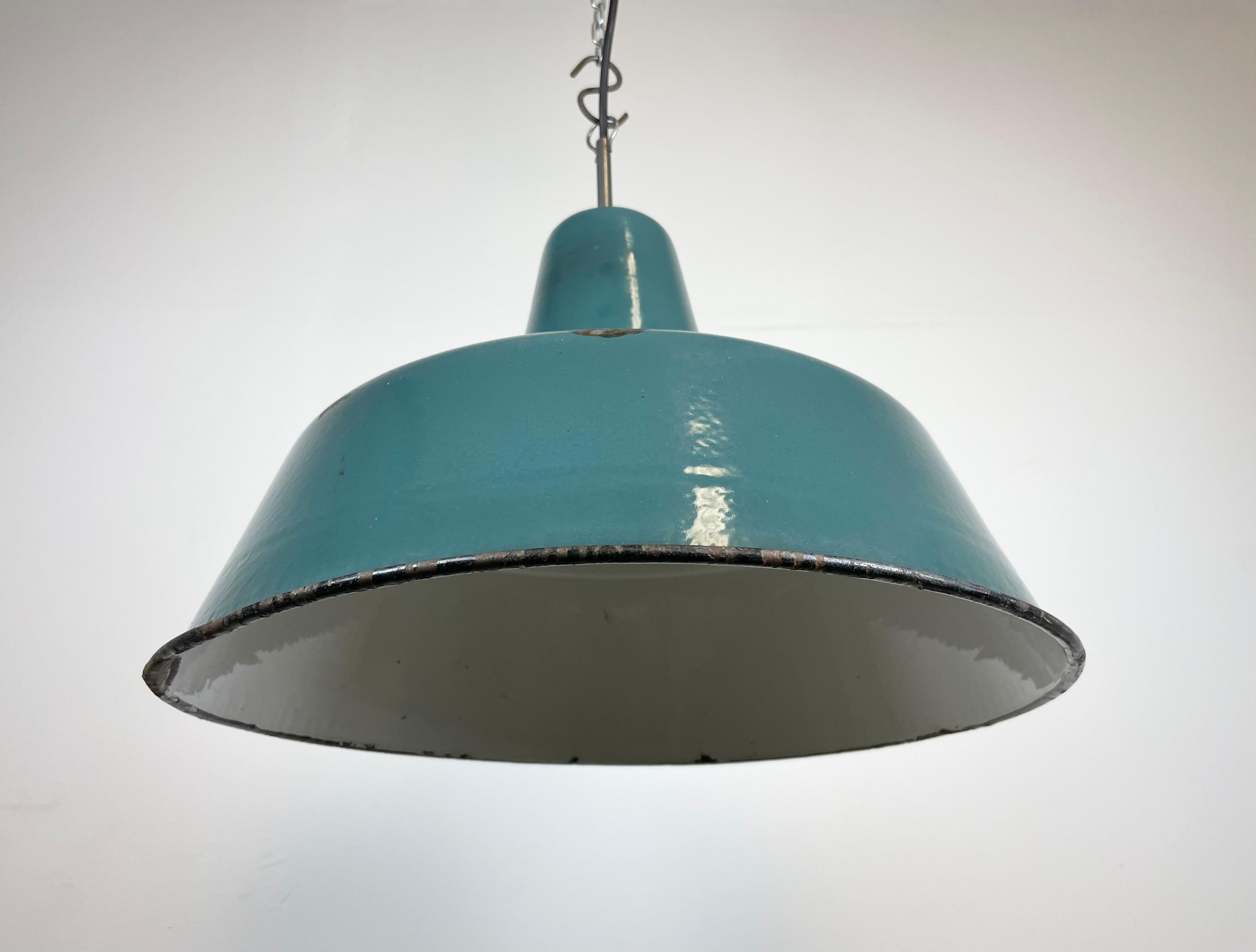  Industrial Green Enamel Factory Pendant Lamp, 1960s For Sale 2