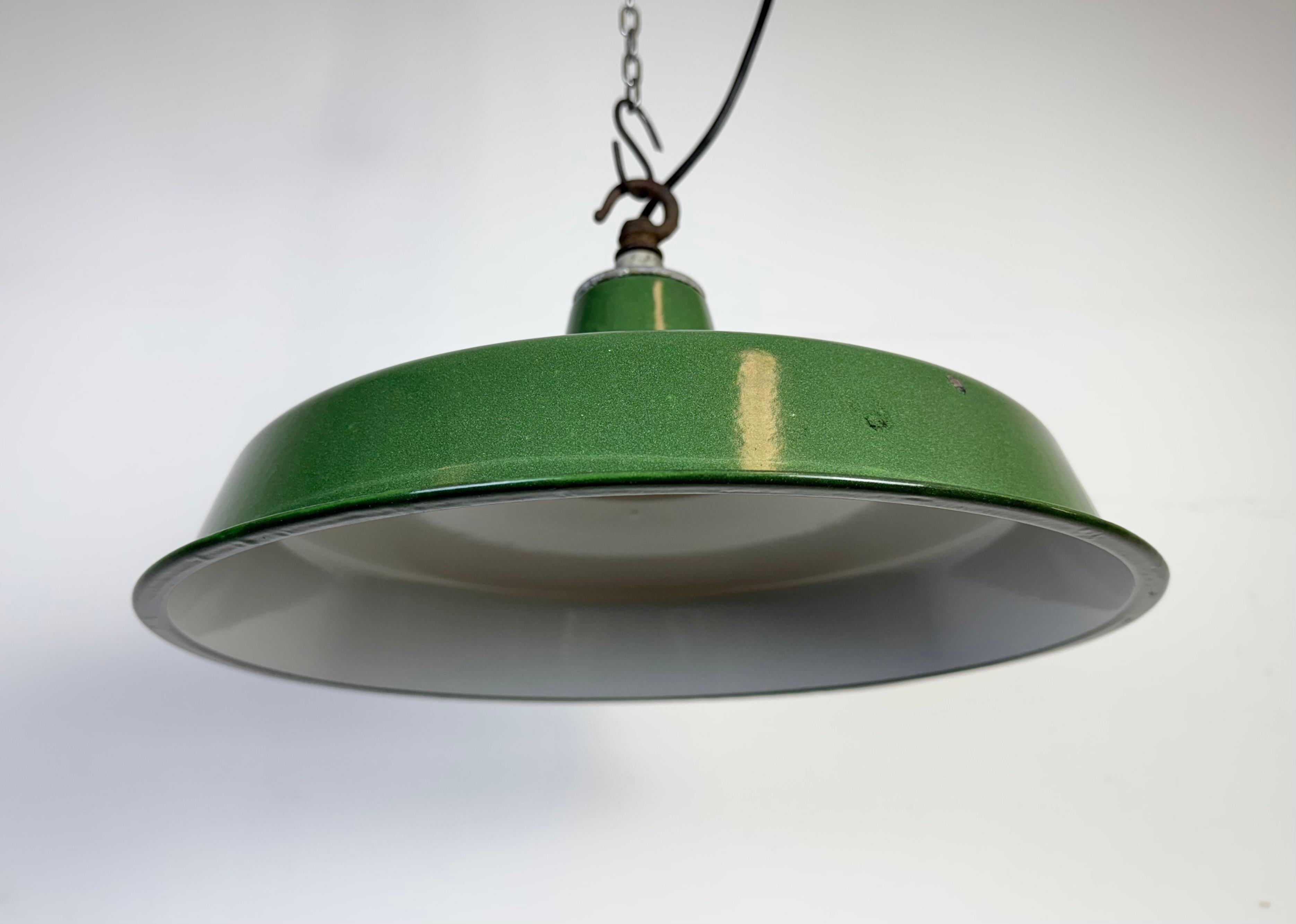 Lampada a sospensione industriale Greene & Greene Factory, anni '60 in vendita 1