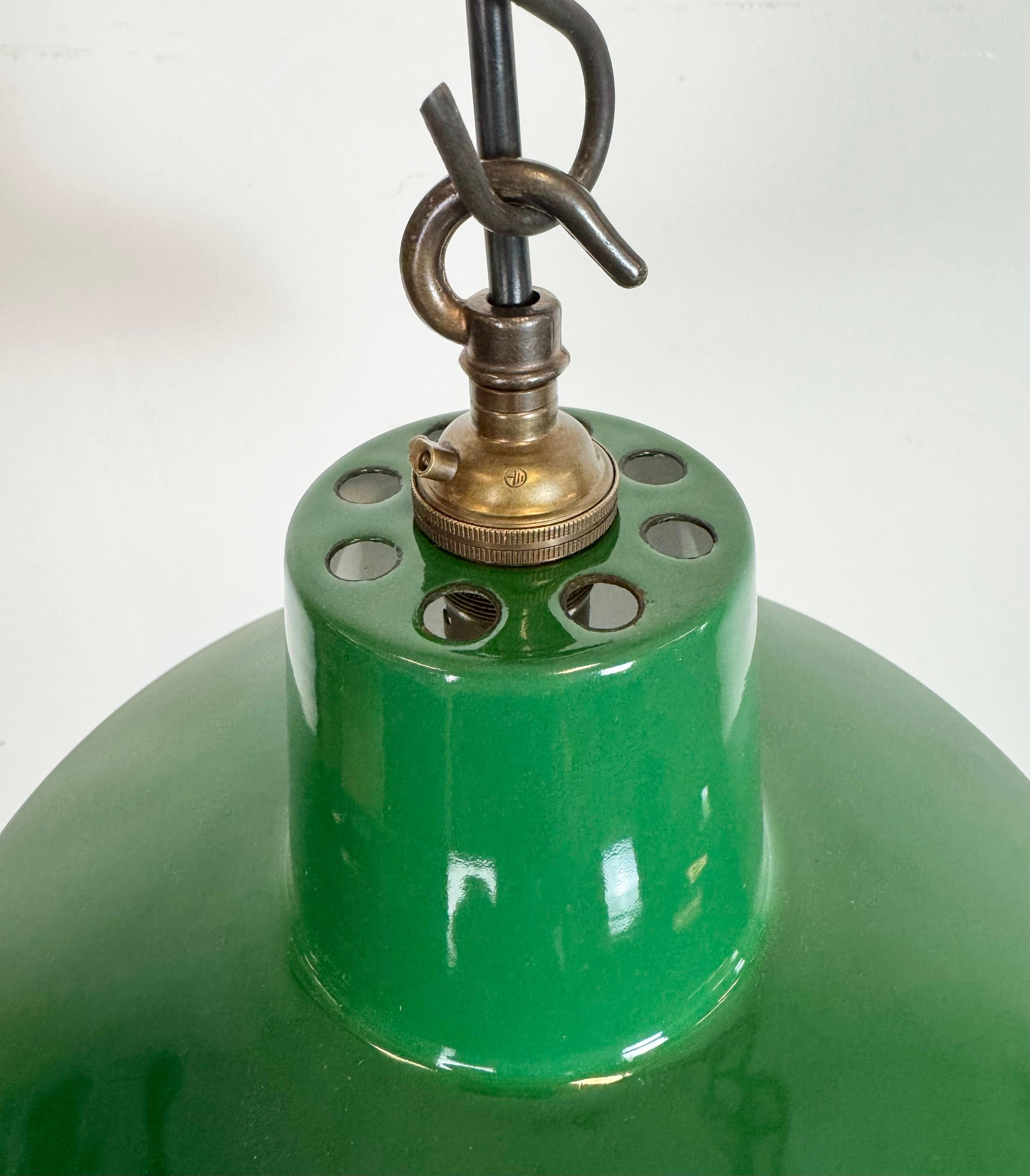 Industrial Green Enamel Factory Pendant Lamp , 1960s For Sale 2