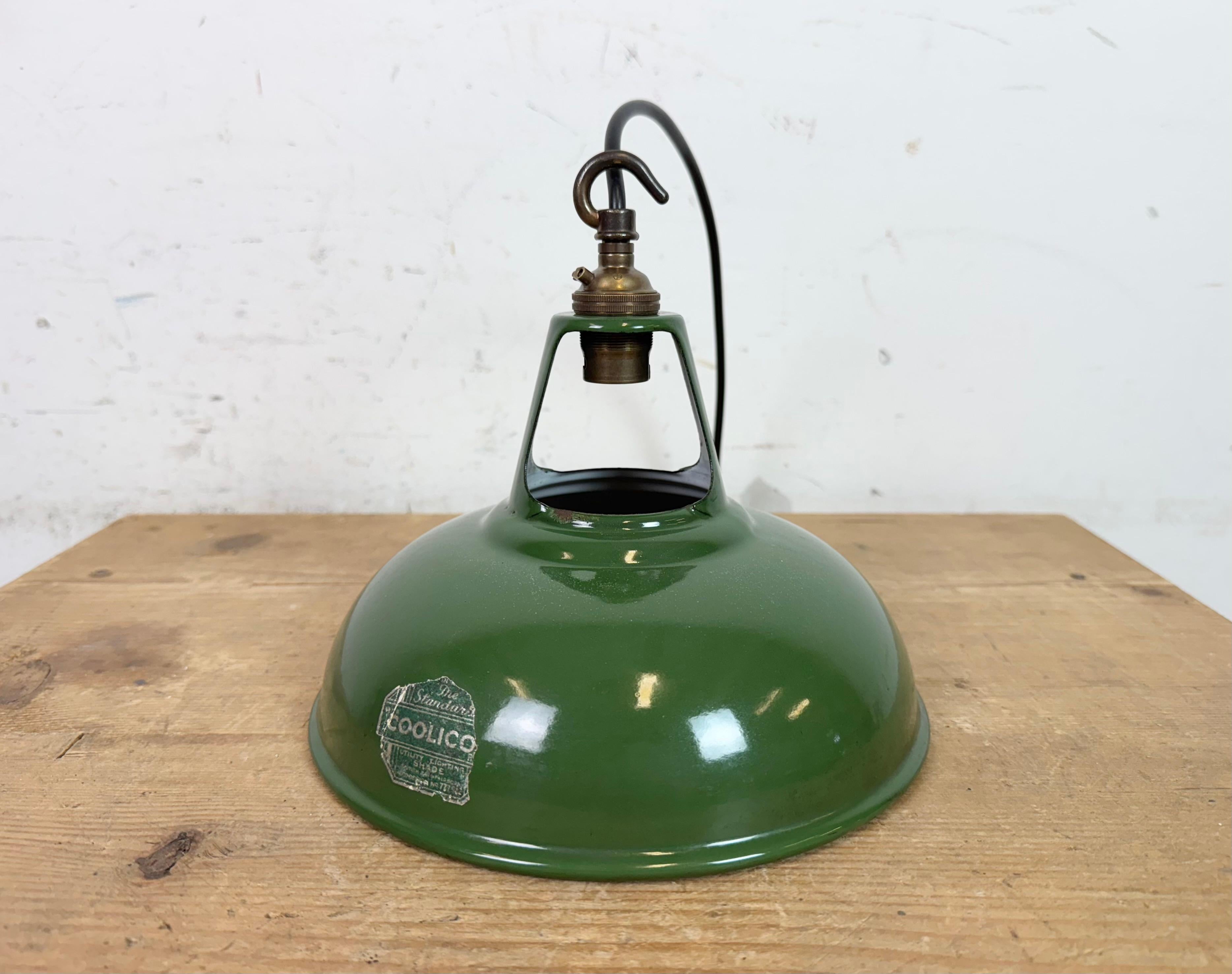 Industrial Green Enamel Factory Pendant Lamp from Coolicon, 1950s For Sale 6