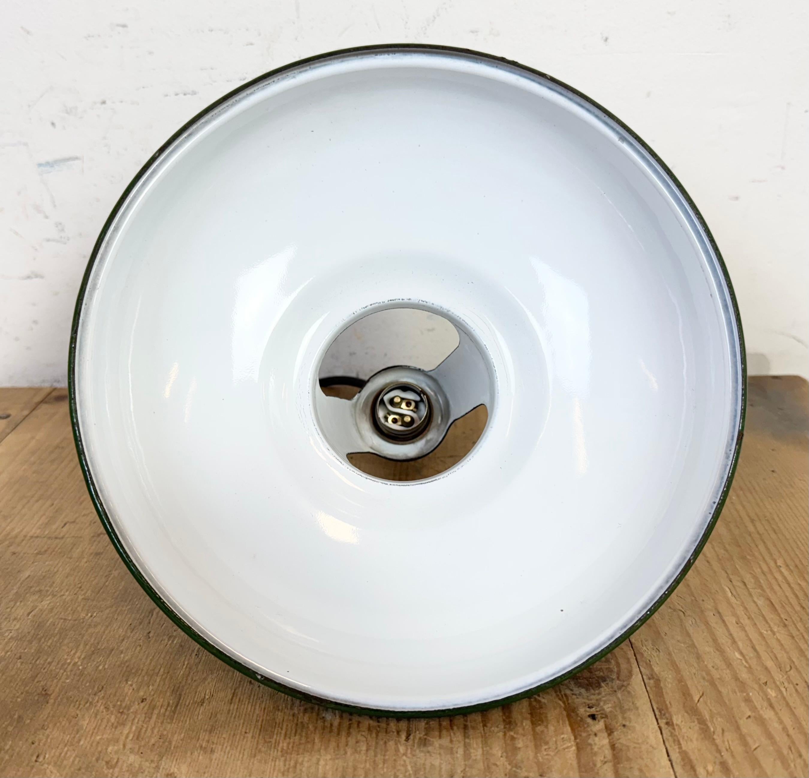 Lampada a sospensione industriale Greene & Greene Factory di Coolicon, anni '50 in vendita 8