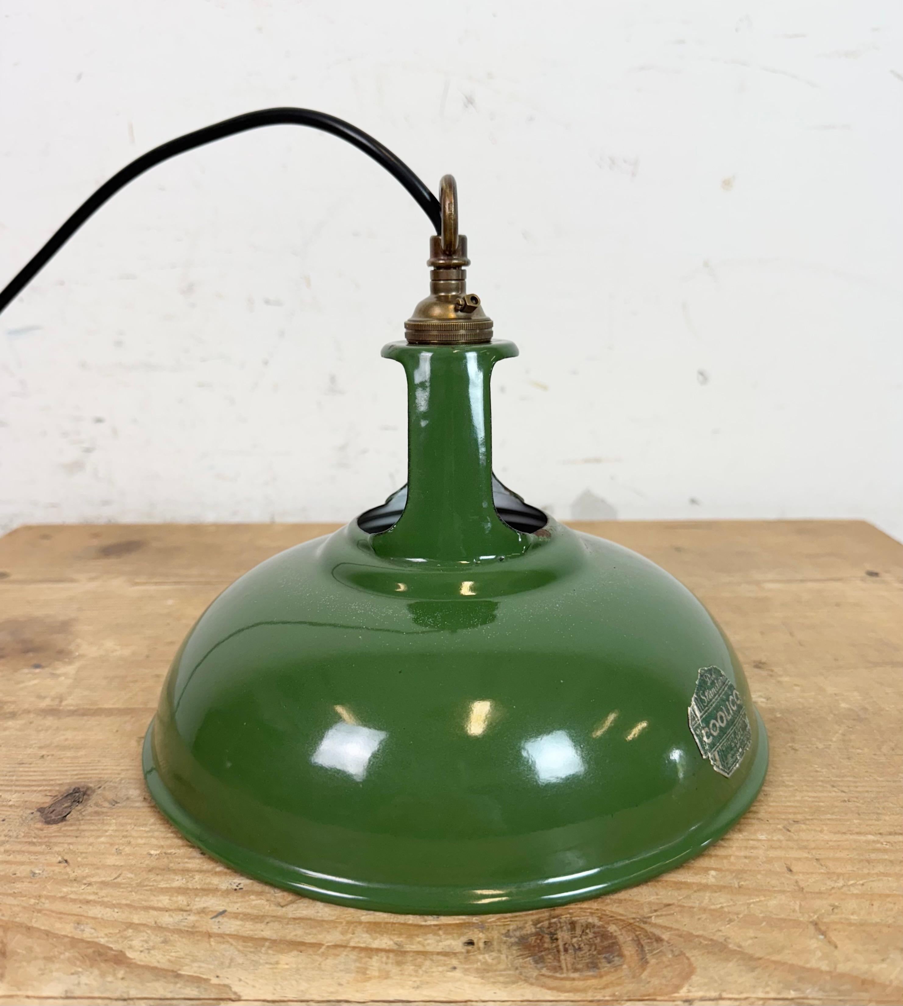 Industrial Green Enamel Factory Pendant Lamp from Coolicon, 1950s For Sale 9