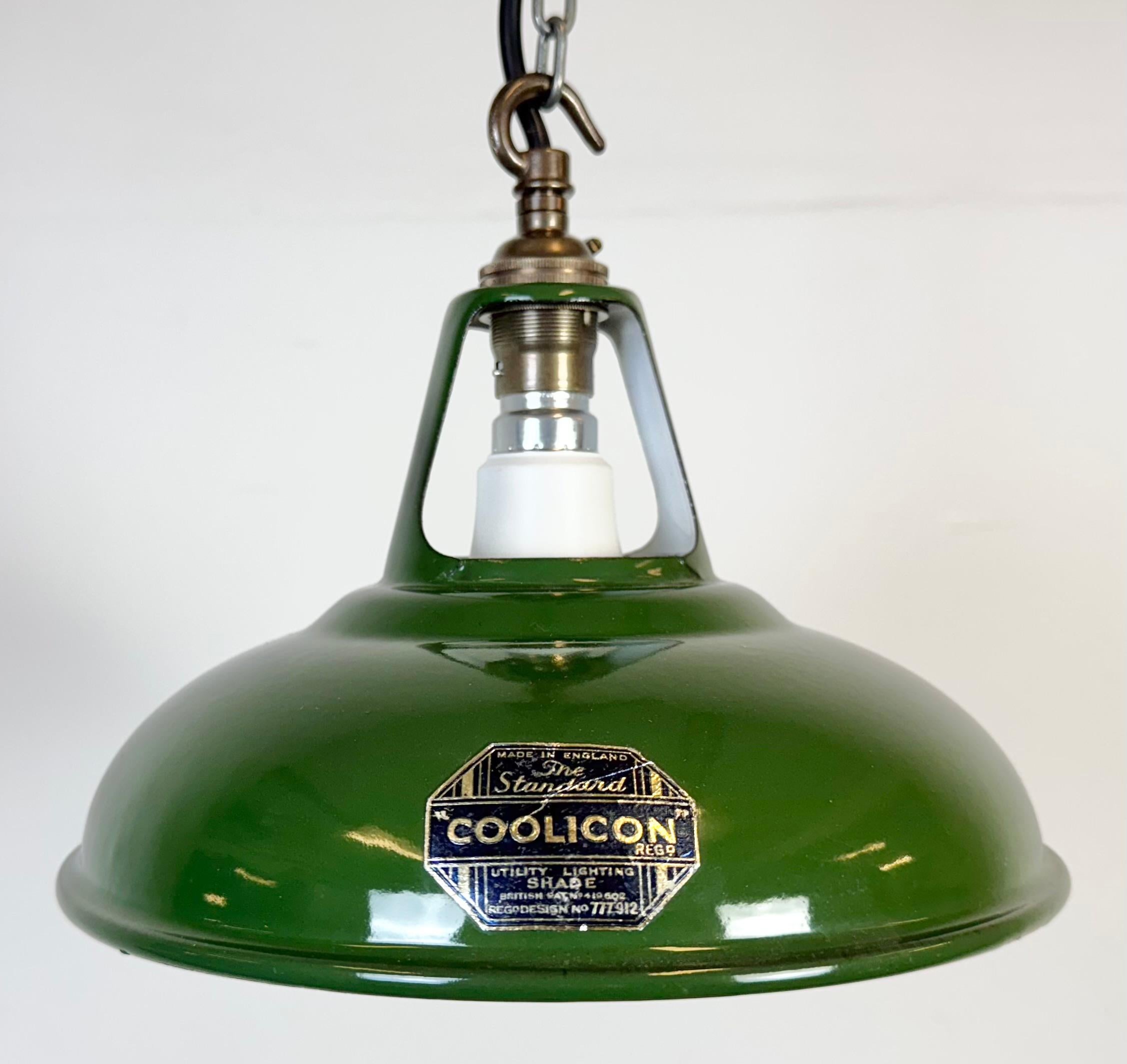 Industriale Lampada a sospensione industriale Greene & Greene Factory di Coolicon, anni '50 in vendita