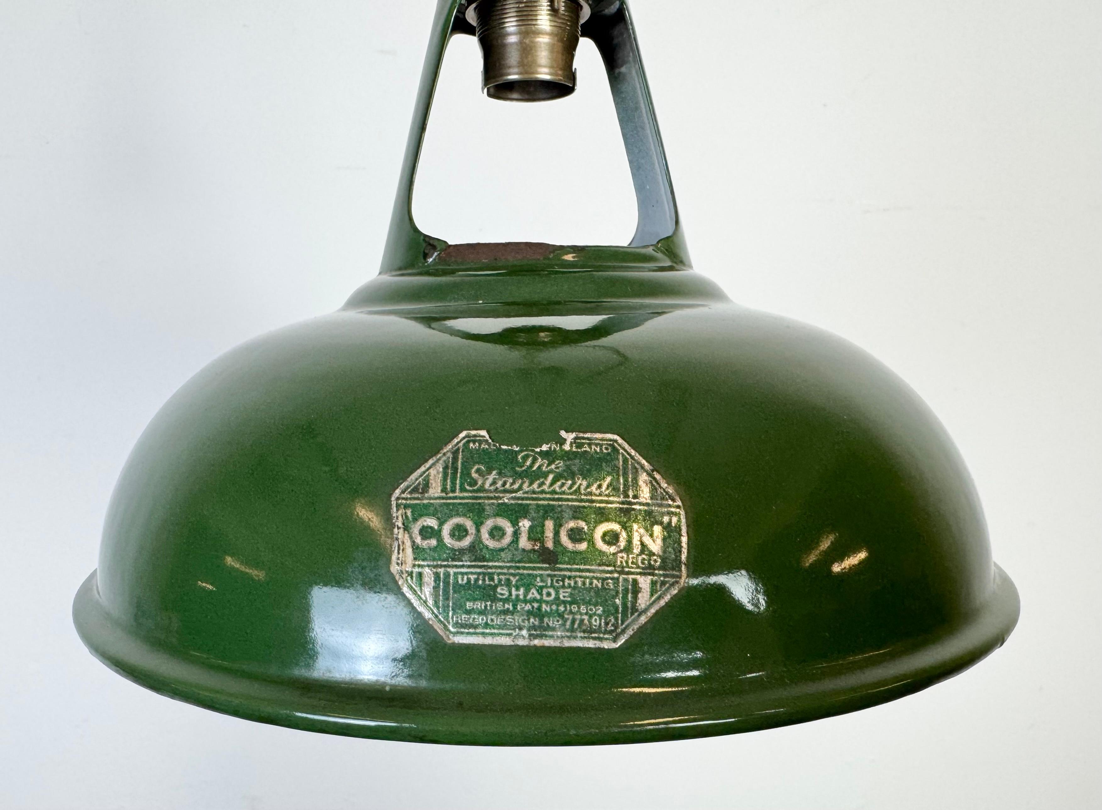 Ottone Lampada a sospensione industriale Greene & Greene Factory di Coolicon, anni '50 in vendita