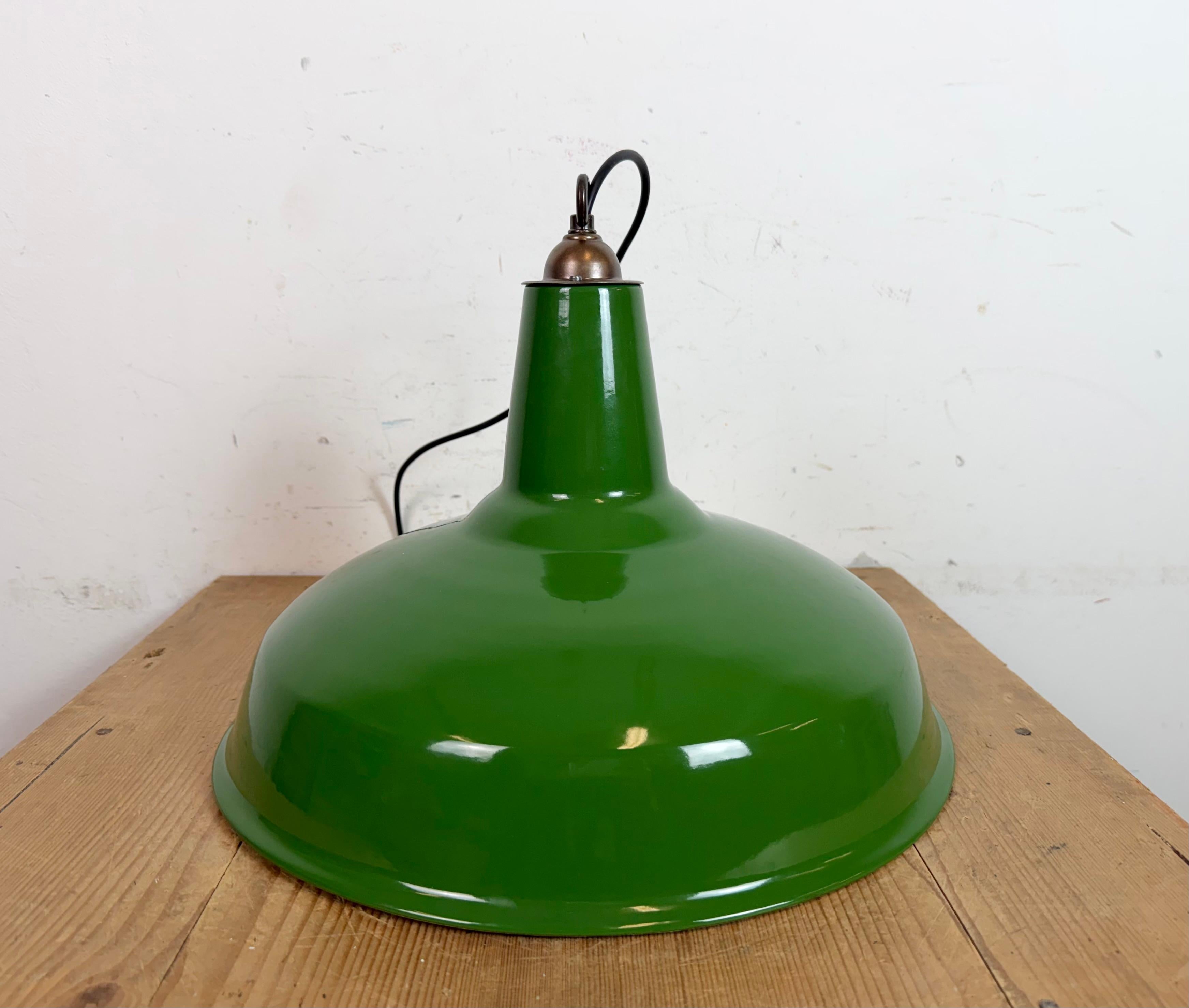 Lampada a sospensione industriale Greene & Greene Factory di Jackson Electrical Co. in vendita 9
