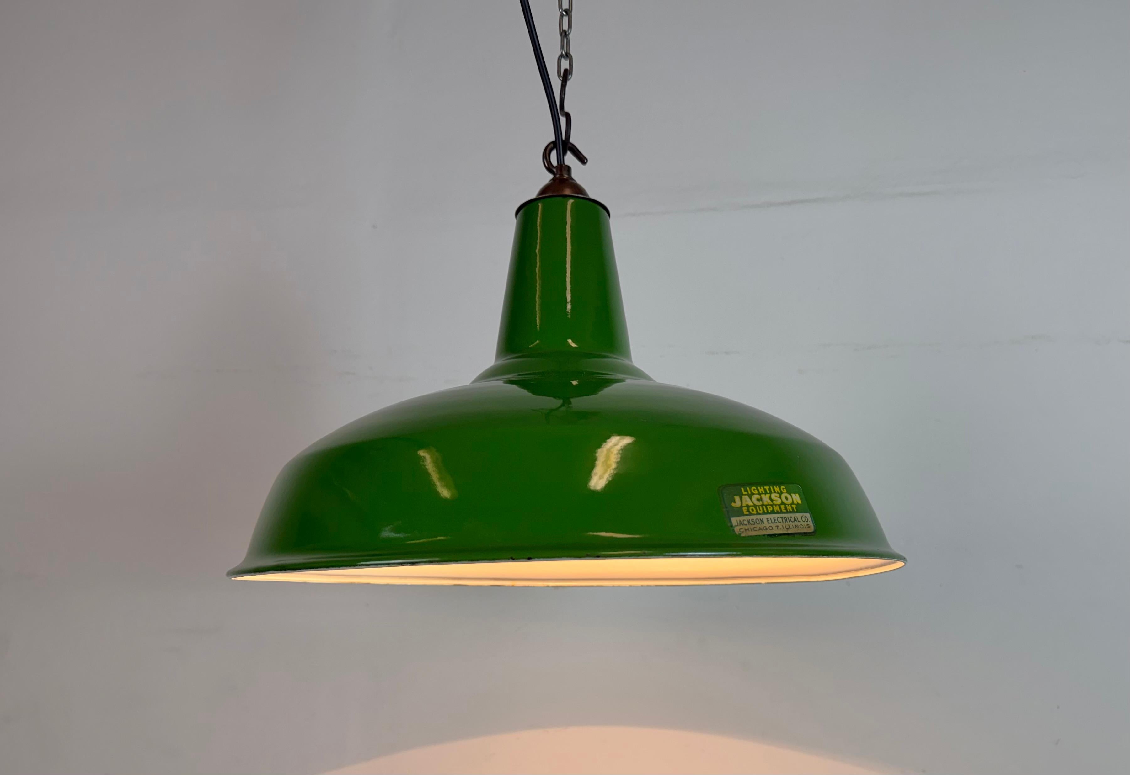 Lampada a sospensione industriale Greene & Greene Factory di Jackson Electrical Co. in vendita 2