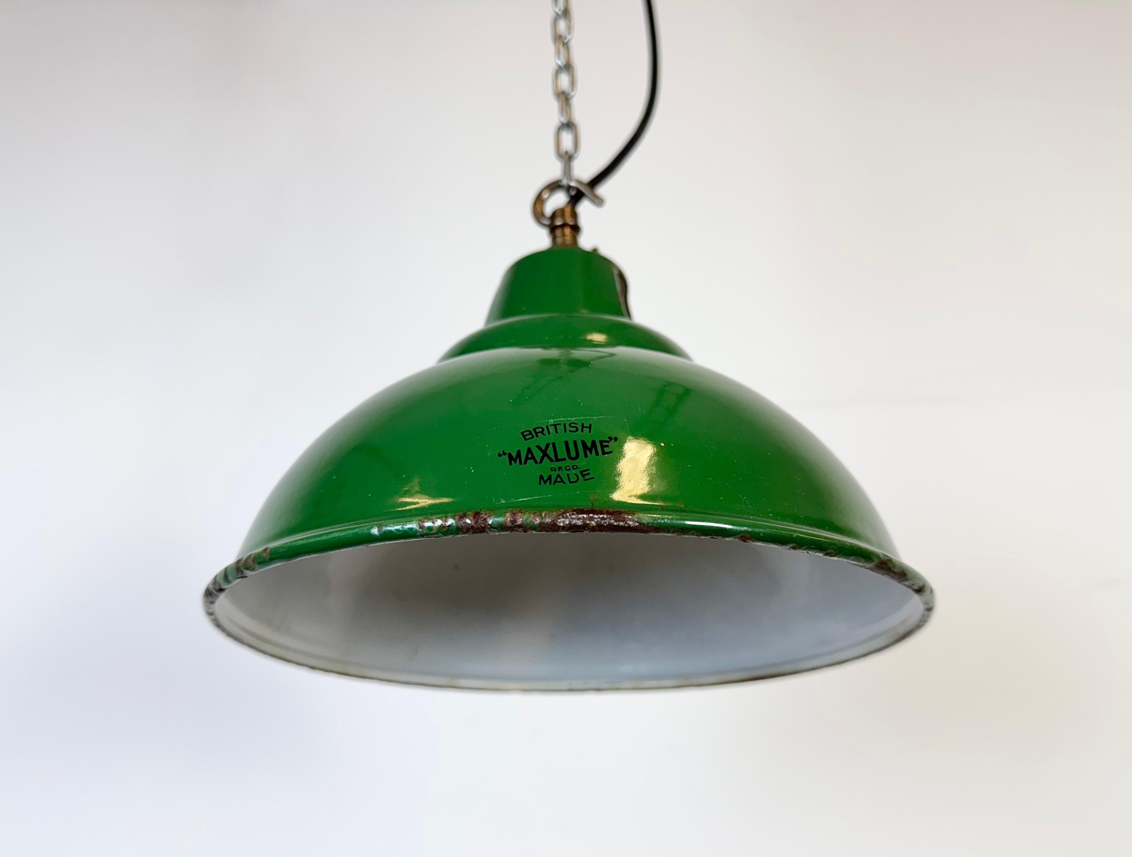 Lampada a sospensione industriale Greene & Greene Factory di Maxlume, anni '60 in vendita 2