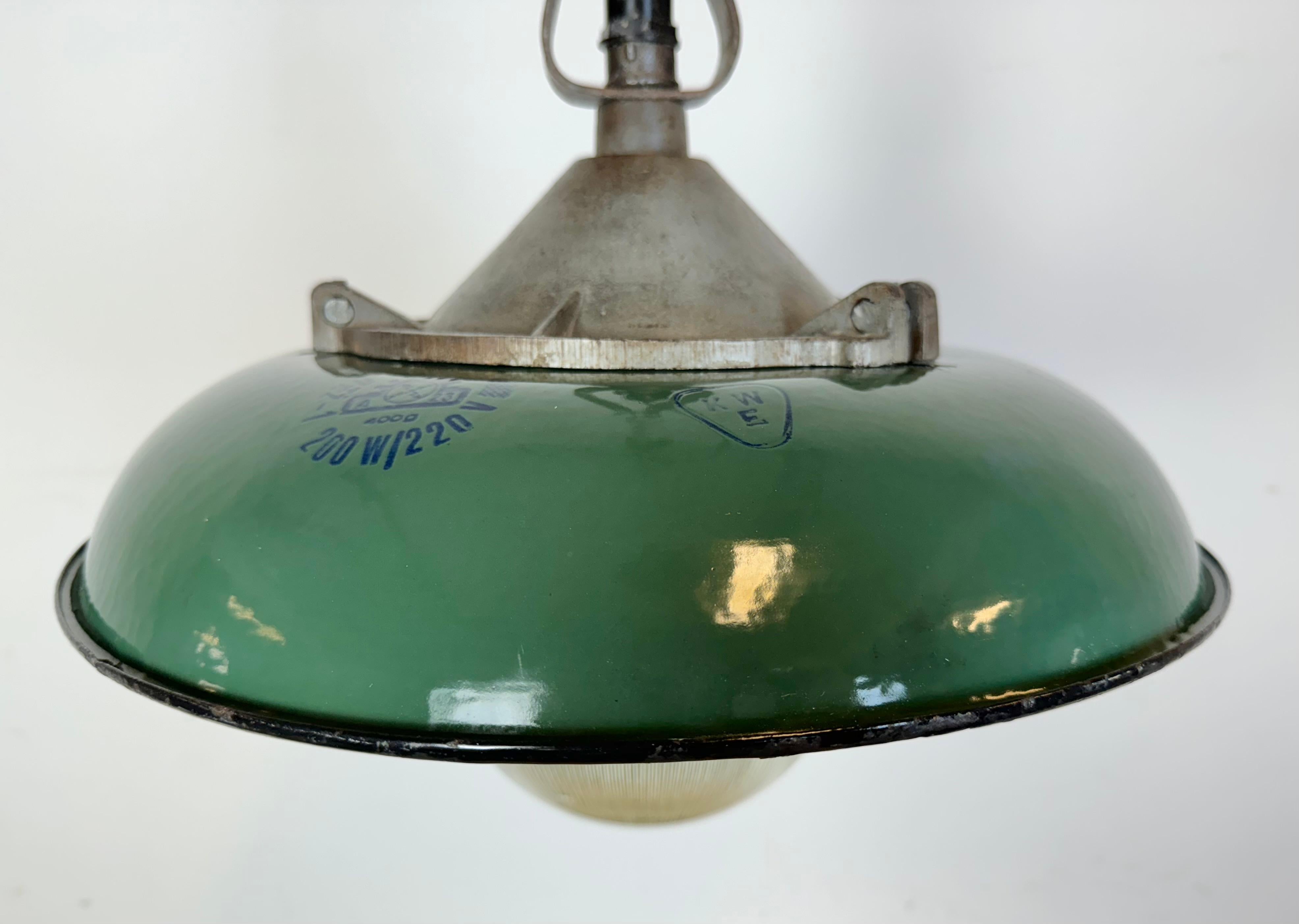 Polish Industrial Green Enamel Factory Pendant Lamp in Cast Iron, 1960s For Sale