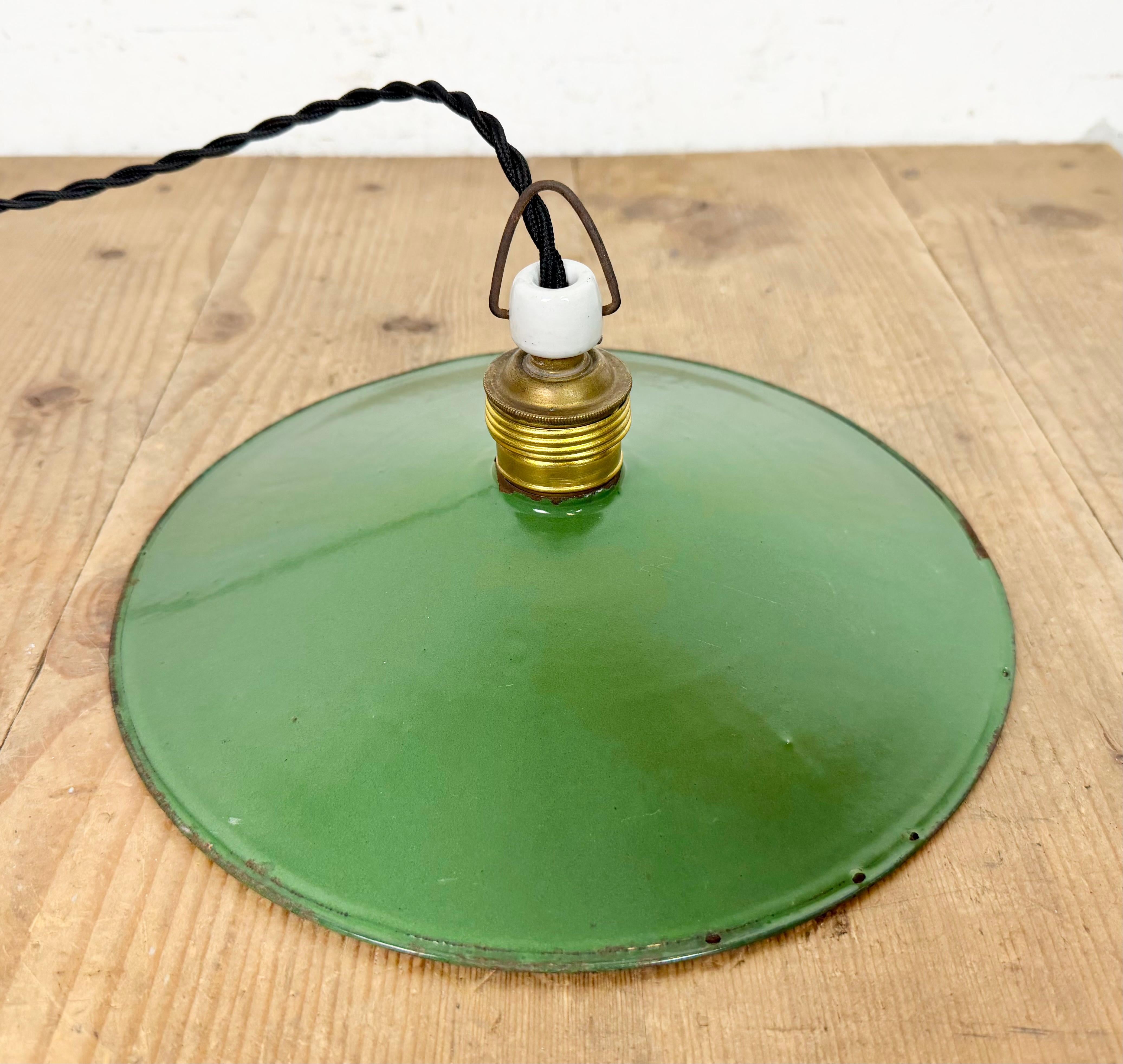 Industrial Green Enamel Light, 1930s For Sale 4