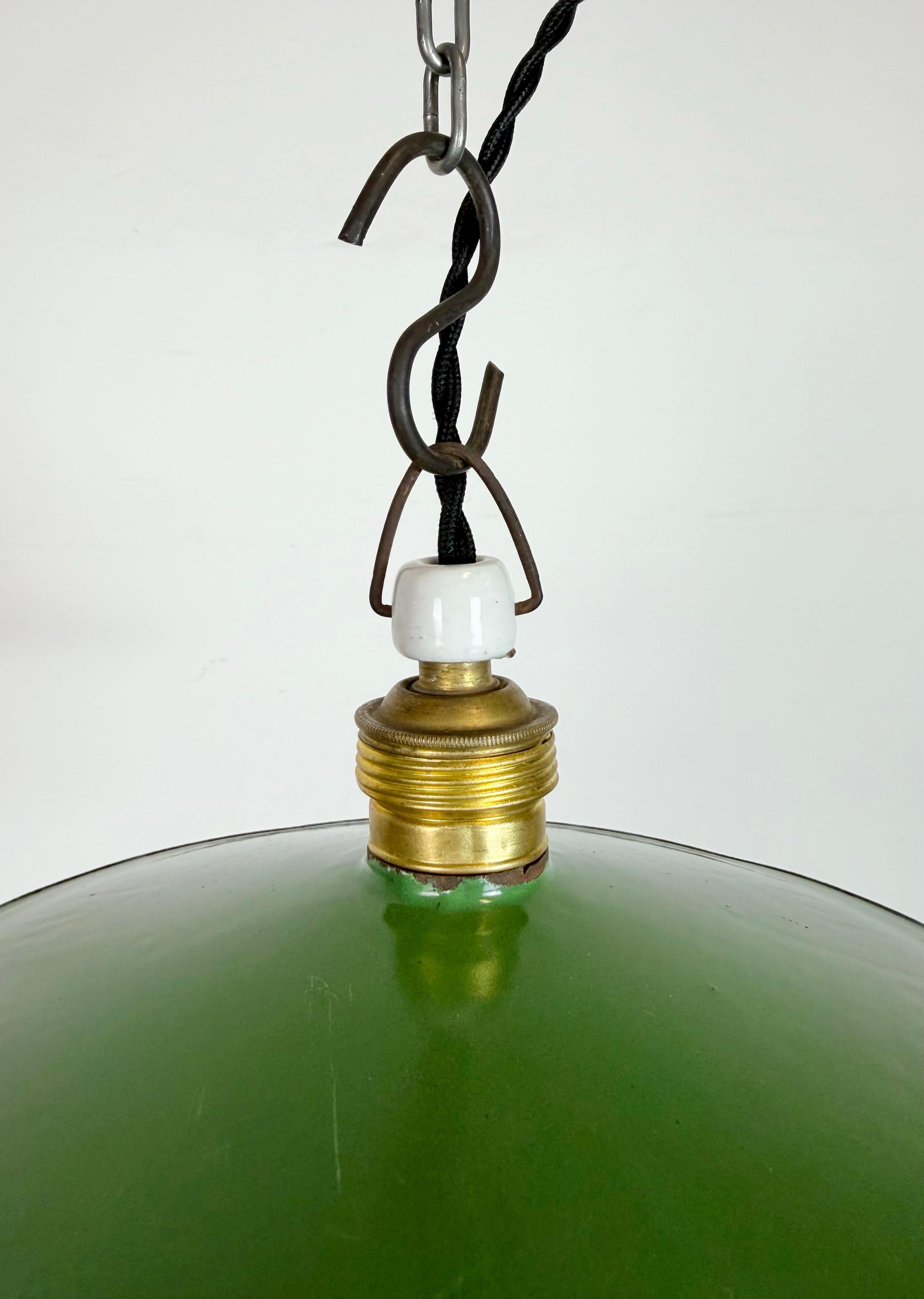 Industrial Green Enamel Light, 1930s In Good Condition For Sale In Kojetice, CZ