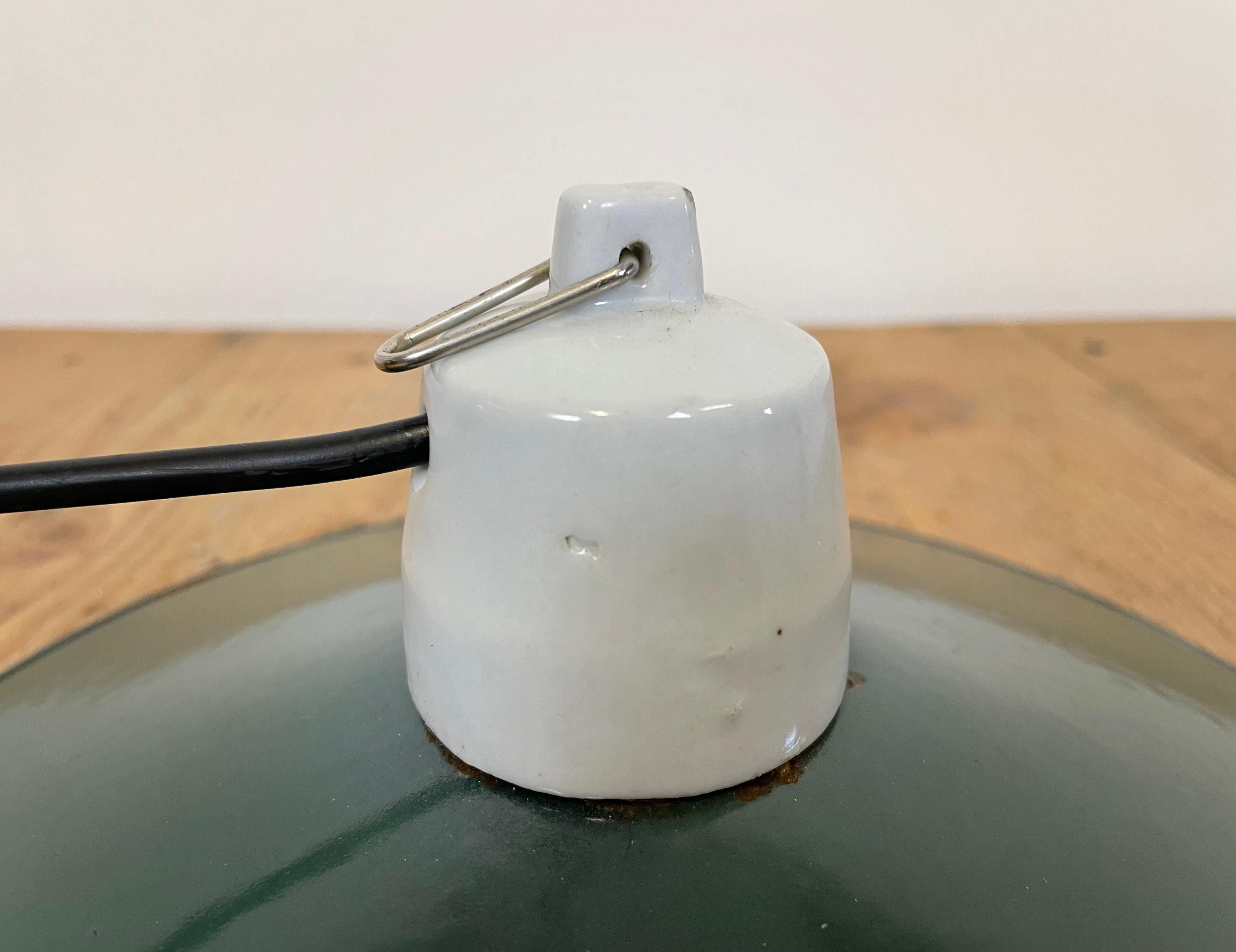 Industrial Green Enamel Light, 1970s 7