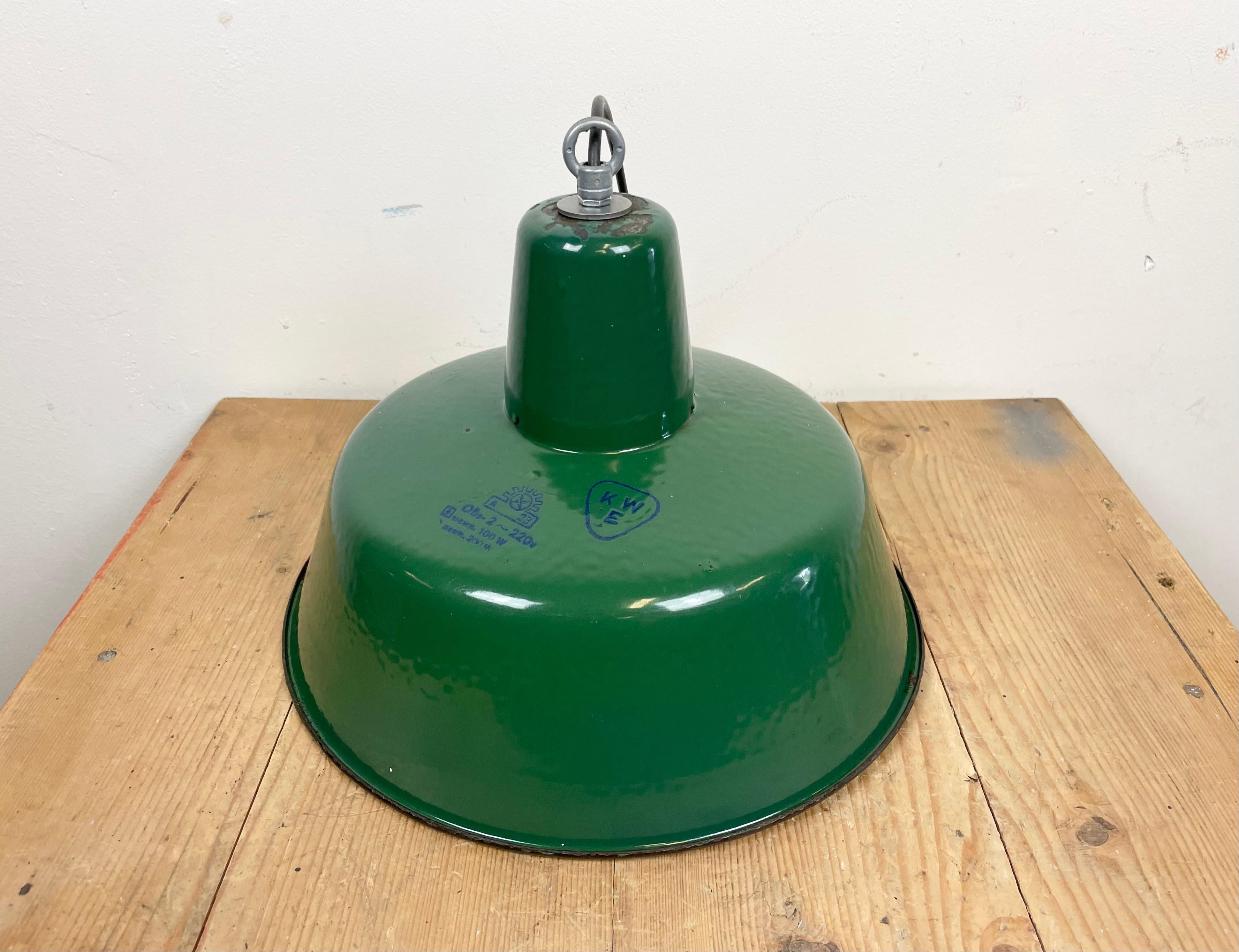 Industrial Green Enamel Pendant Lamp, 1960s For Sale 10