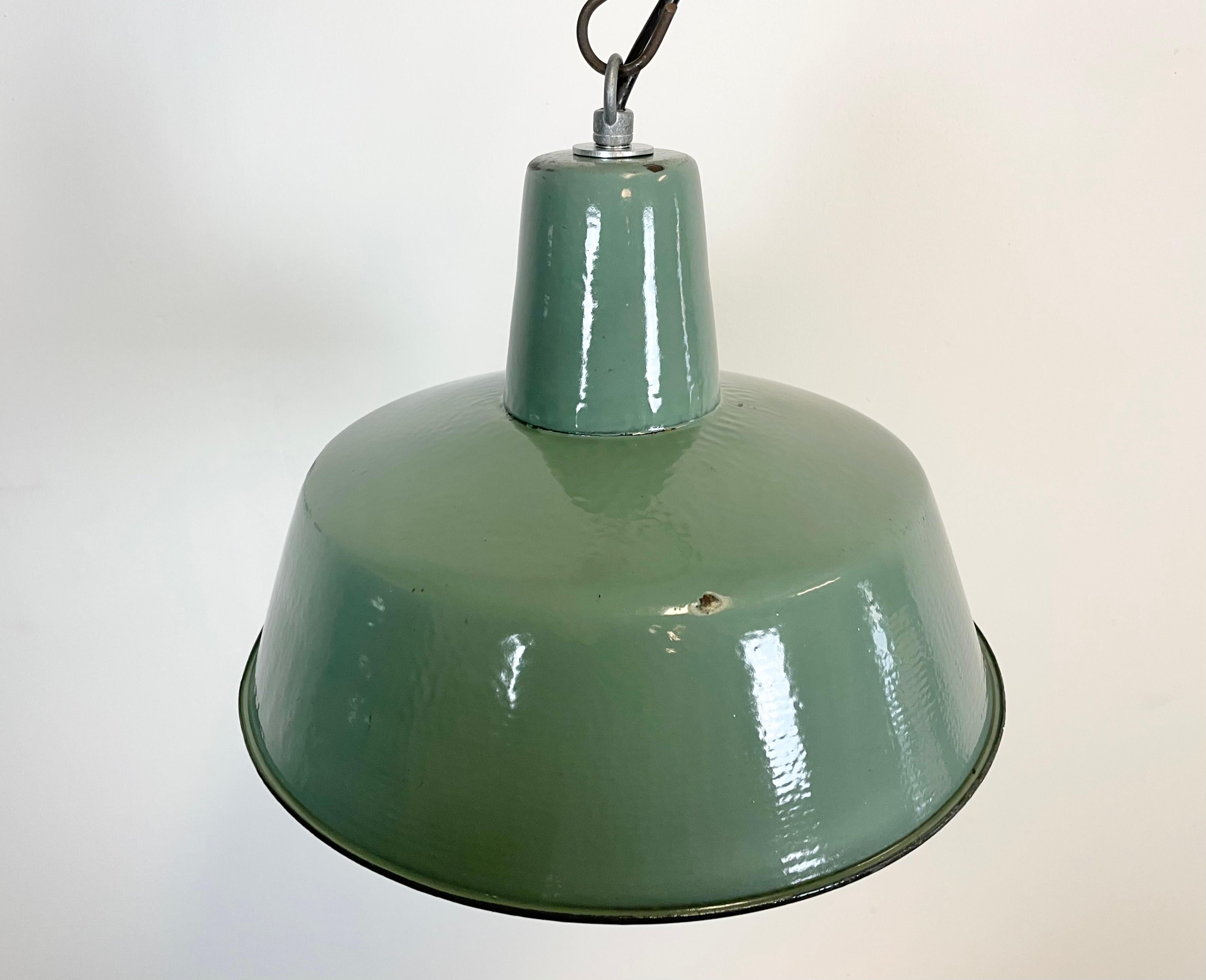 enamel pendant light