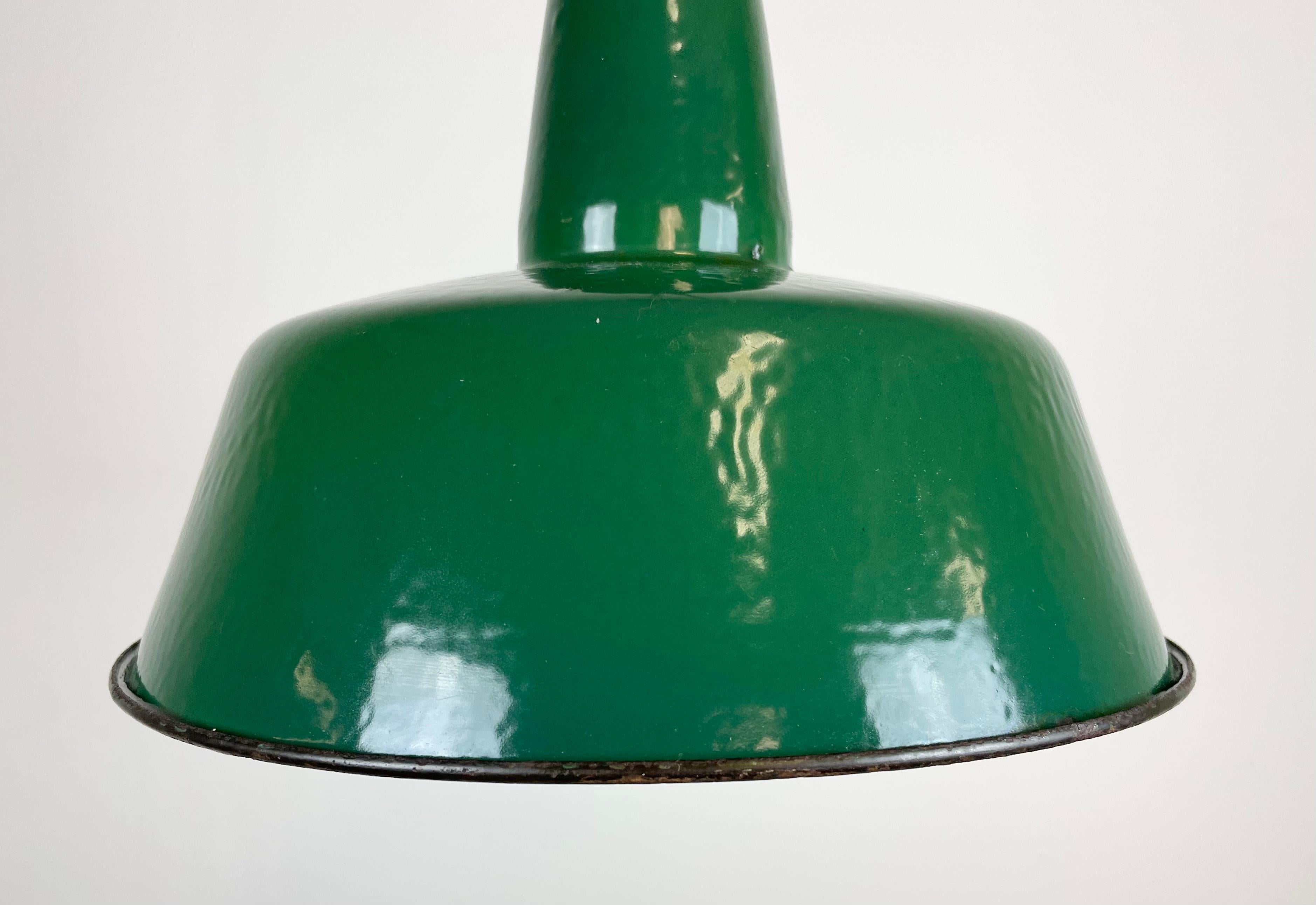 20th Century Industrial Green Enamel Pendant Lamp, 1960s For Sale
