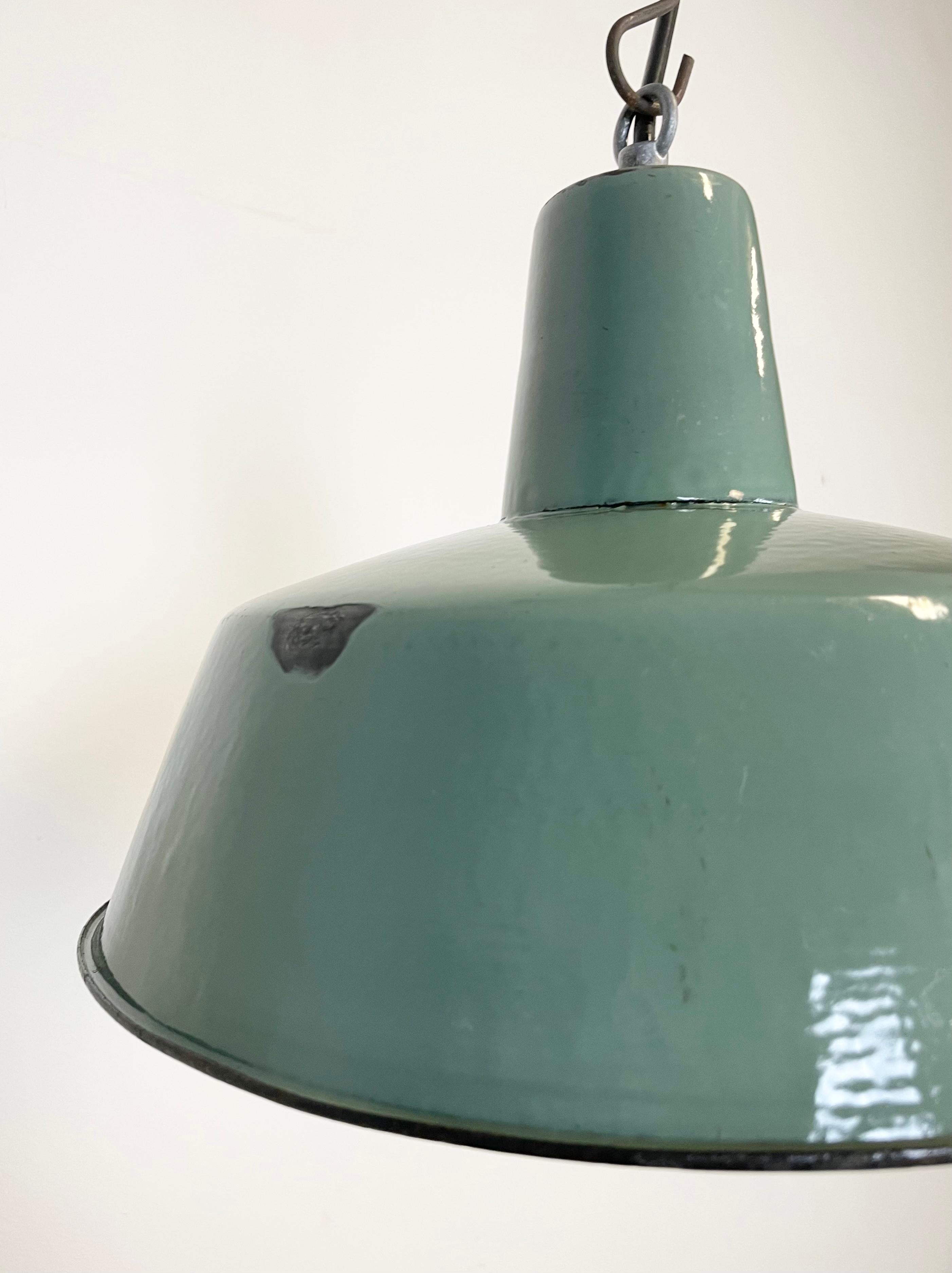 Industrial Green Enamel Pendant Lamp, 1960s In Good Condition In Kojetice, CZ