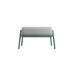 Pouf industriale con finitura verde mare DUV in tessuto crema realizzato a mano da Fabrice