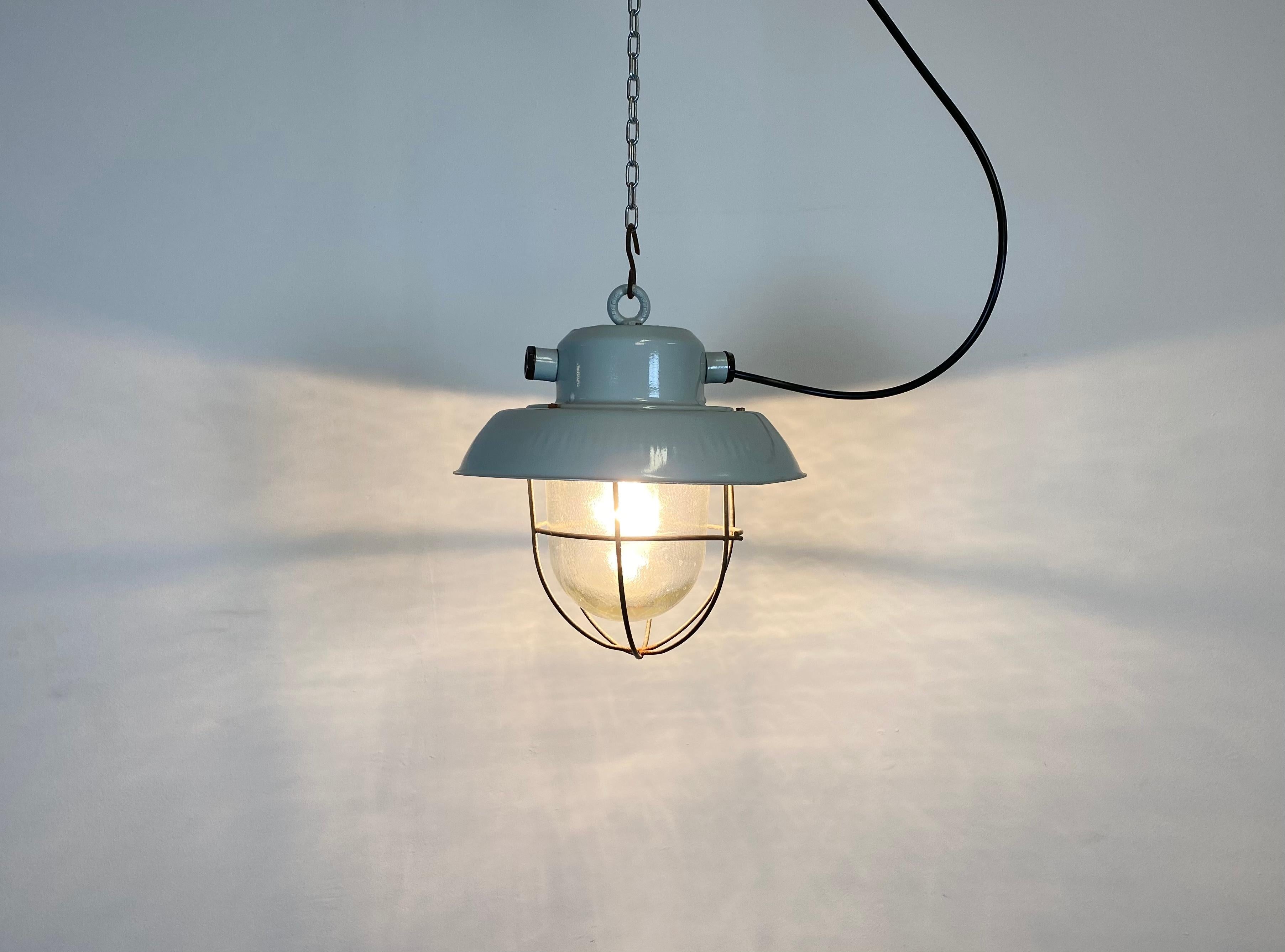20th Century Industrial Grey Aluminum Hanging Light, 1960s