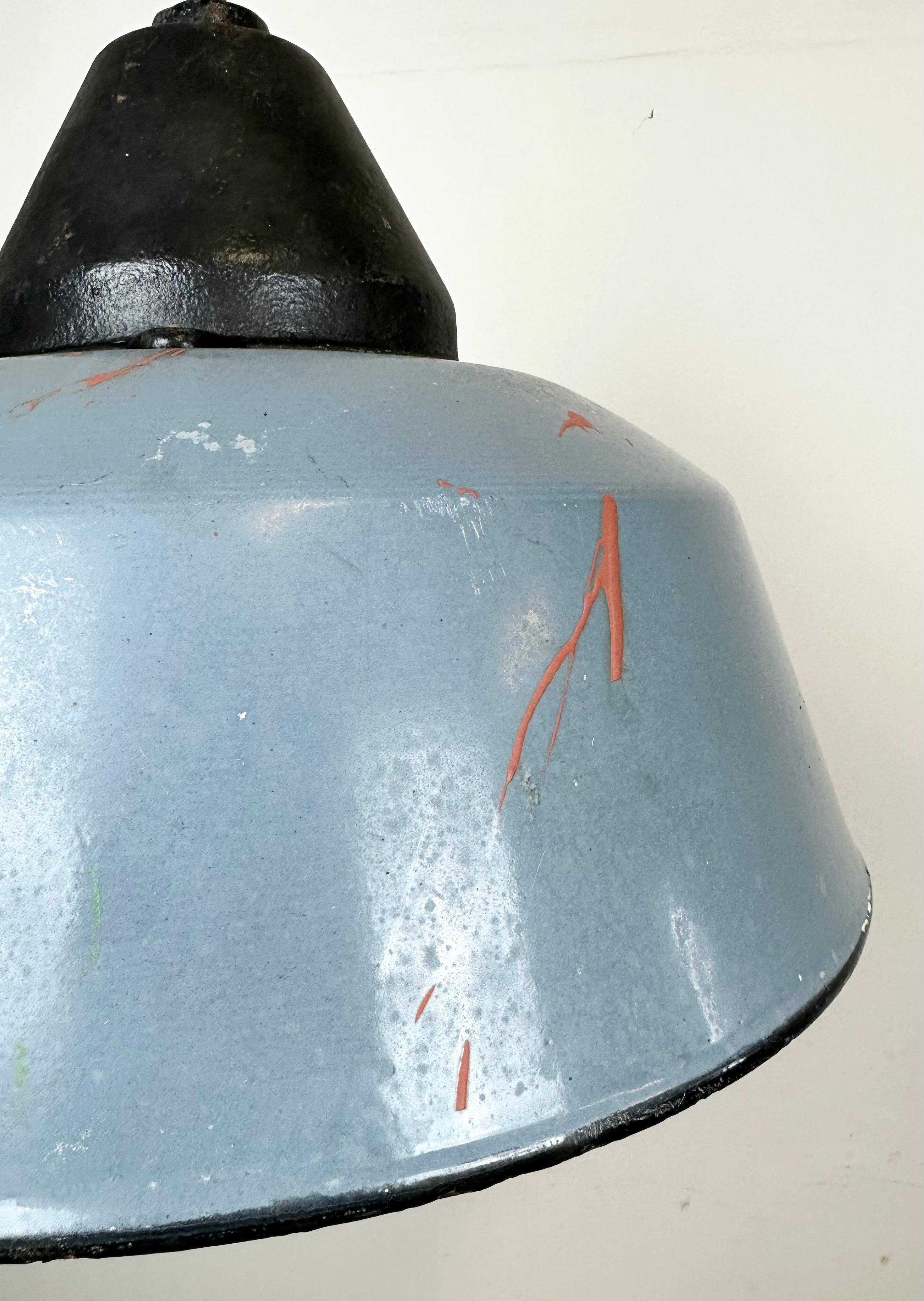 Industrial Grey Enamel and Cast Iron Pendant Light, 1960s For Sale 2