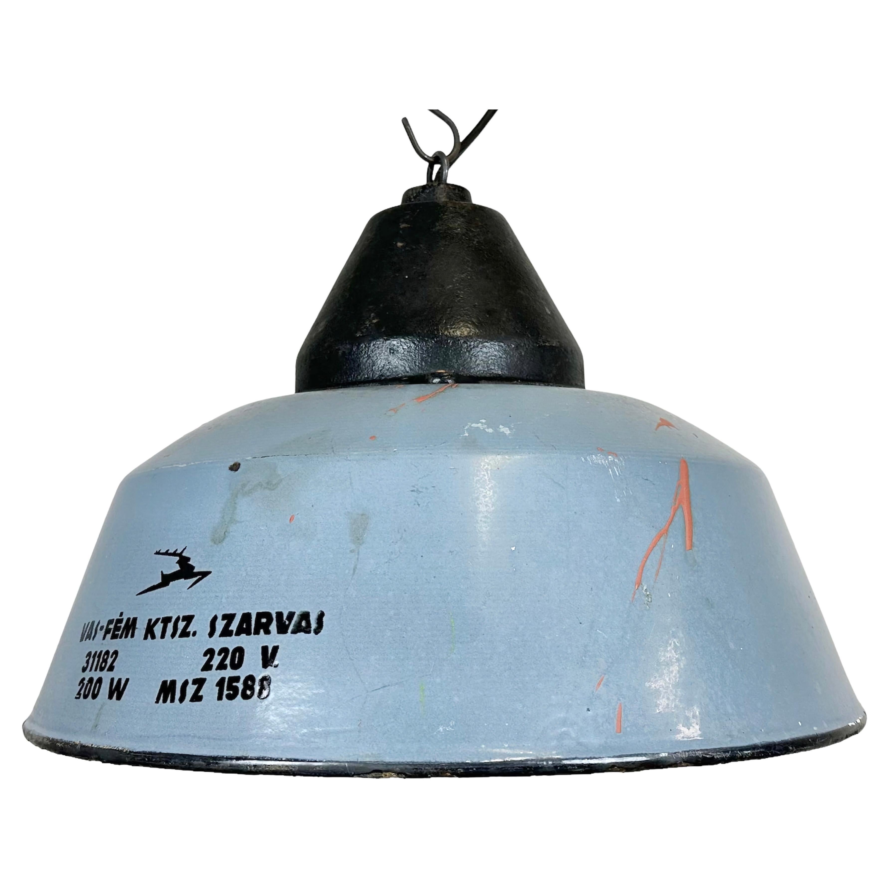 Lampe à suspension industrielle en émail gris et fonte, années 1960